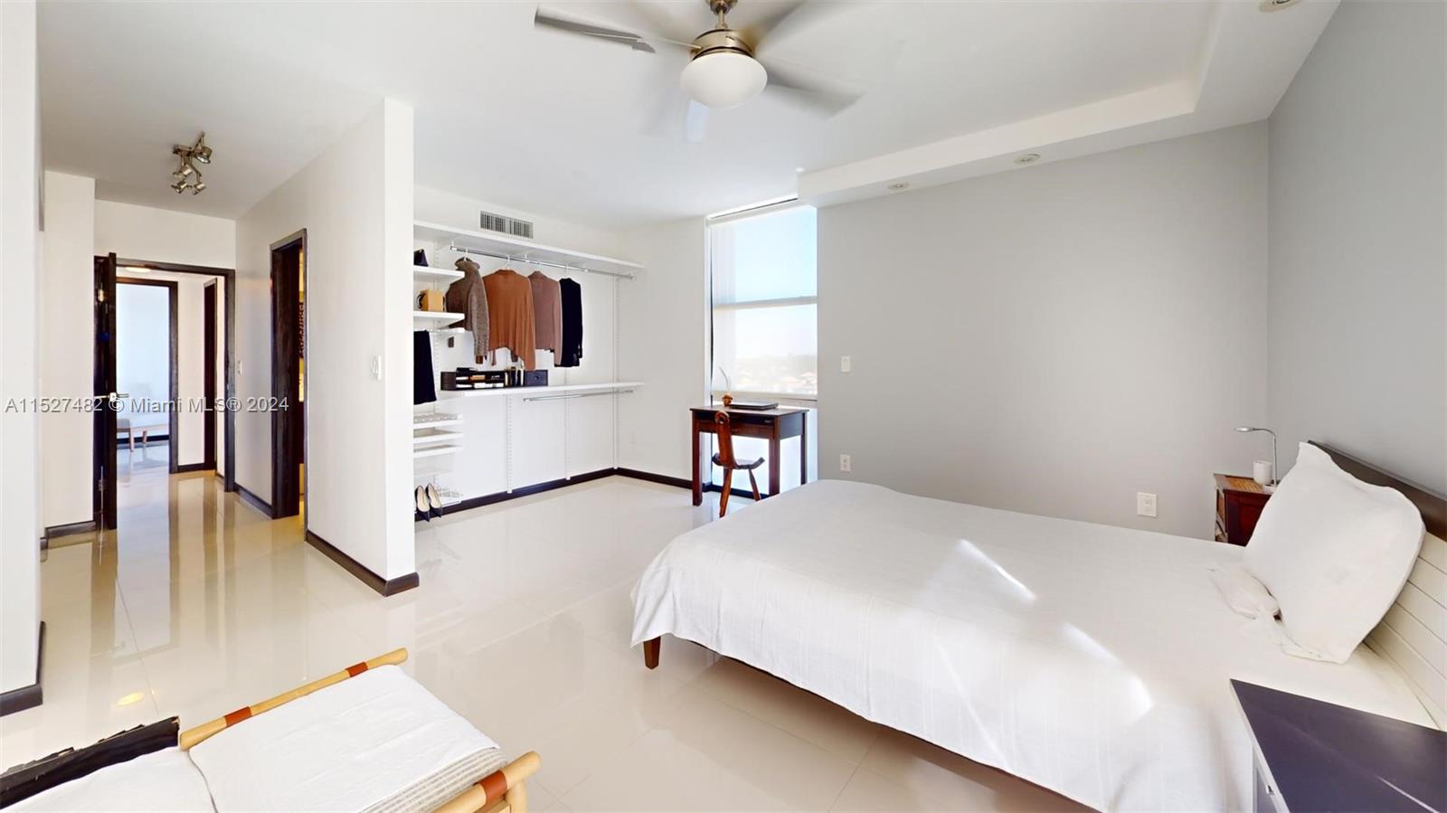 3625 N Country Club Dr 903, Aventura, Florida 33180, 2 Bedrooms Bedrooms, ,2 BathroomsBathrooms,Residential,For Sale,3625 N Country Club Dr 903,A11527482