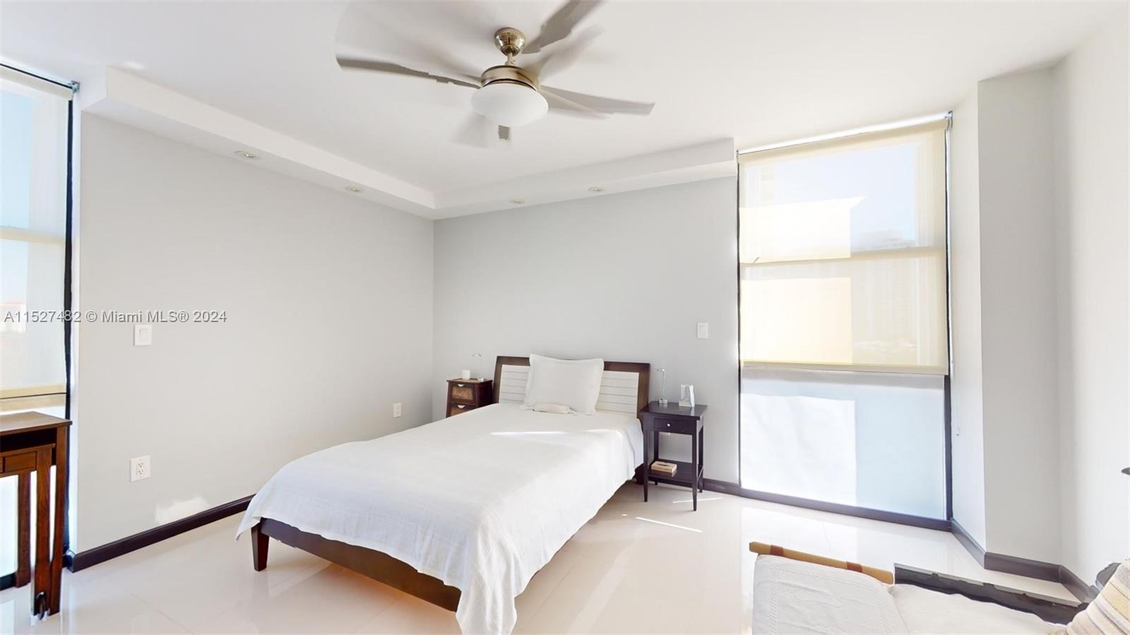 3625 N Country Club Dr 903, Aventura, Florida 33180, 2 Bedrooms Bedrooms, ,2 BathroomsBathrooms,Residential,For Sale,3625 N Country Club Dr 903,A11527482