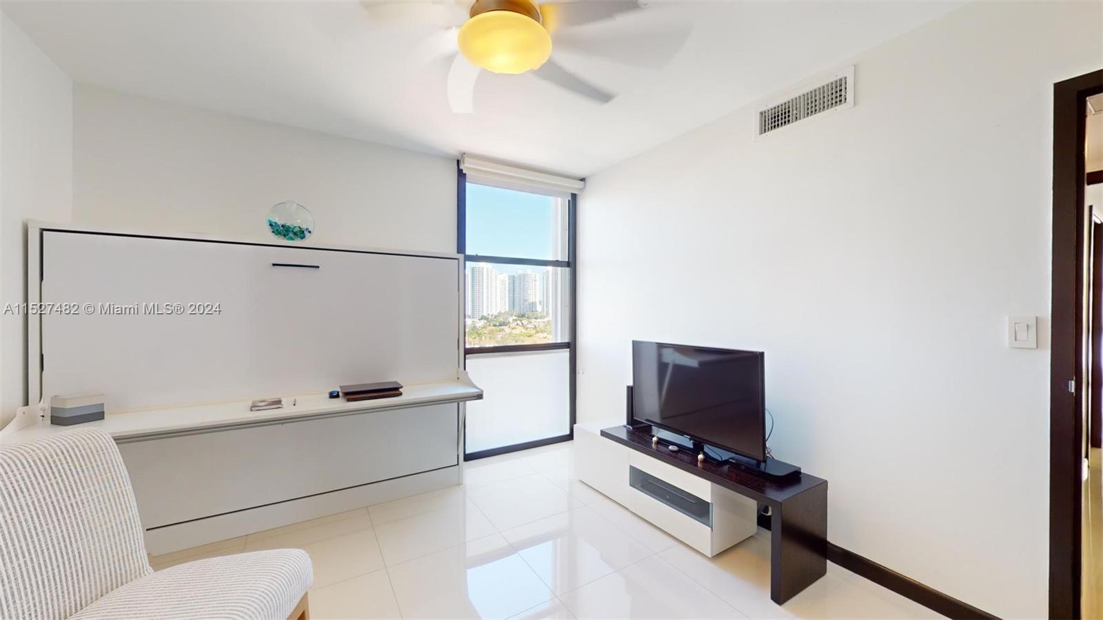 3625 N Country Club Dr 903, Aventura, Florida 33180, 2 Bedrooms Bedrooms, ,2 BathroomsBathrooms,Residential,For Sale,3625 N Country Club Dr 903,A11527482