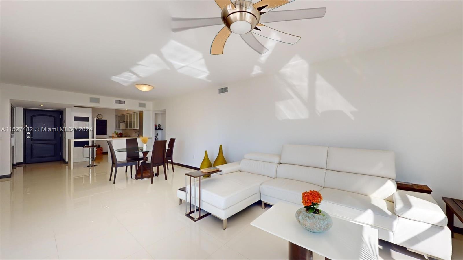 3625 N Country Club Dr 903, Aventura, Florida 33180, 2 Bedrooms Bedrooms, ,2 BathroomsBathrooms,Residential,For Sale,3625 N Country Club Dr 903,A11527482