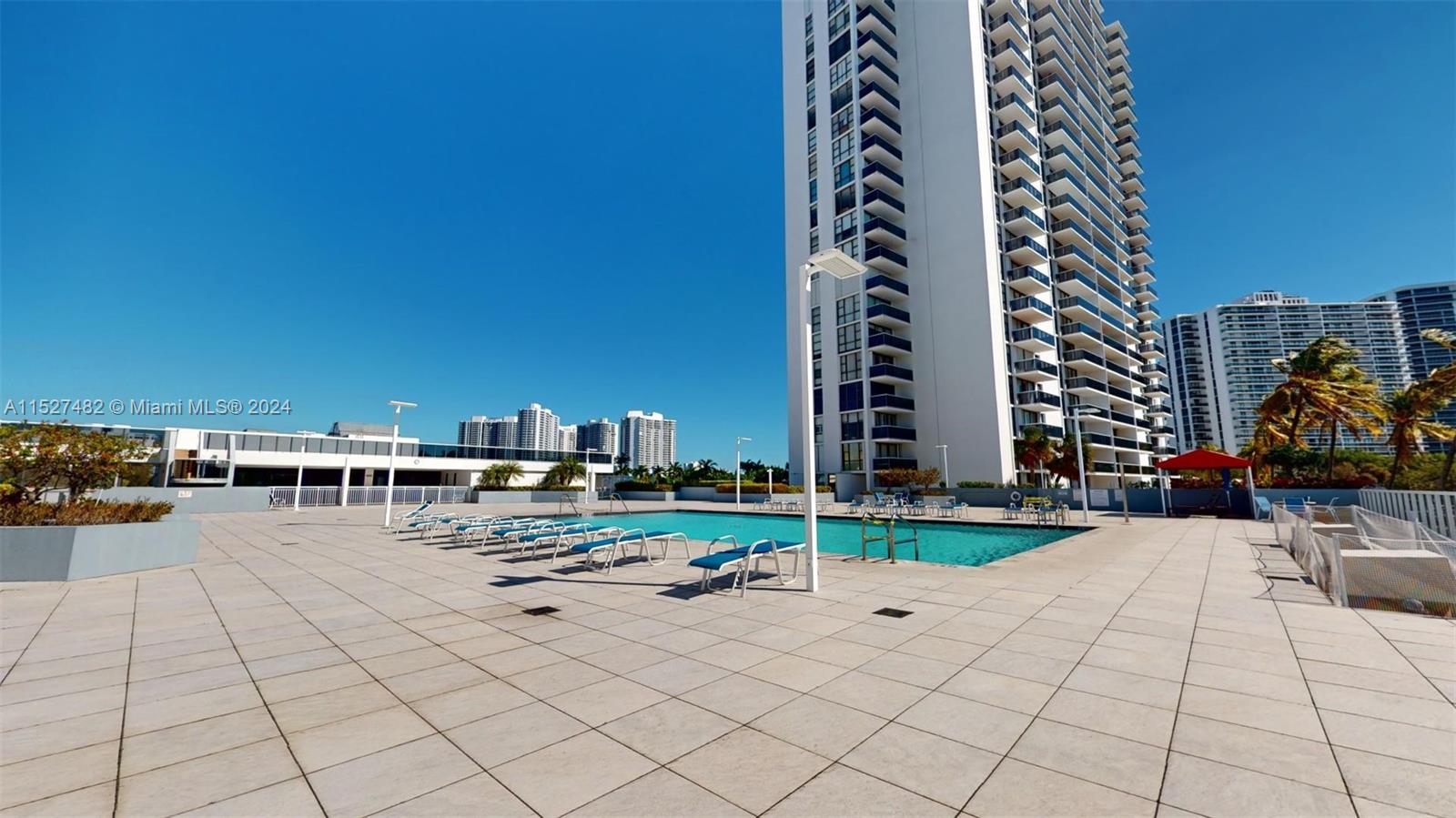 3625 N Country Club Dr 903, Aventura, Florida 33180, 2 Bedrooms Bedrooms, ,2 BathroomsBathrooms,Residential,For Sale,3625 N Country Club Dr 903,A11527482