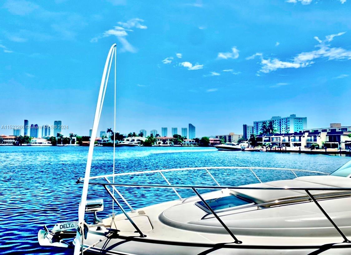 STAINLESS APPLIANCES