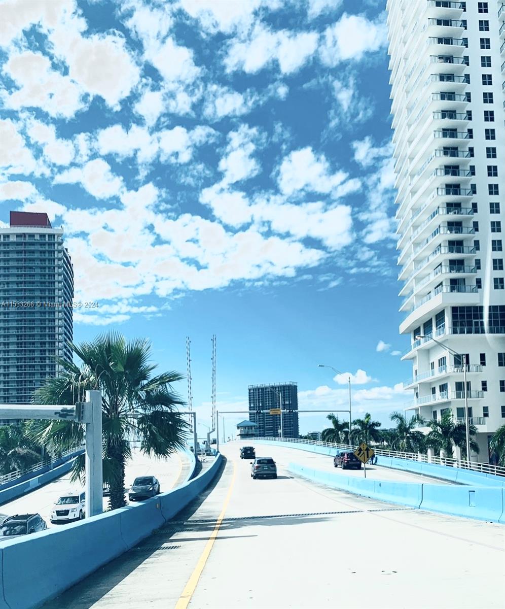 GLASS DOOR, WINE COOLER