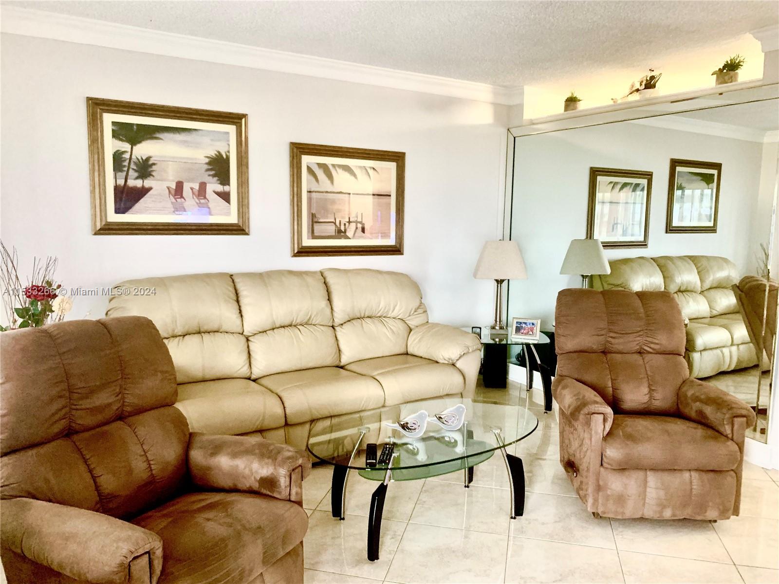 MODERN STAINLESS STEEL APPLIANCES