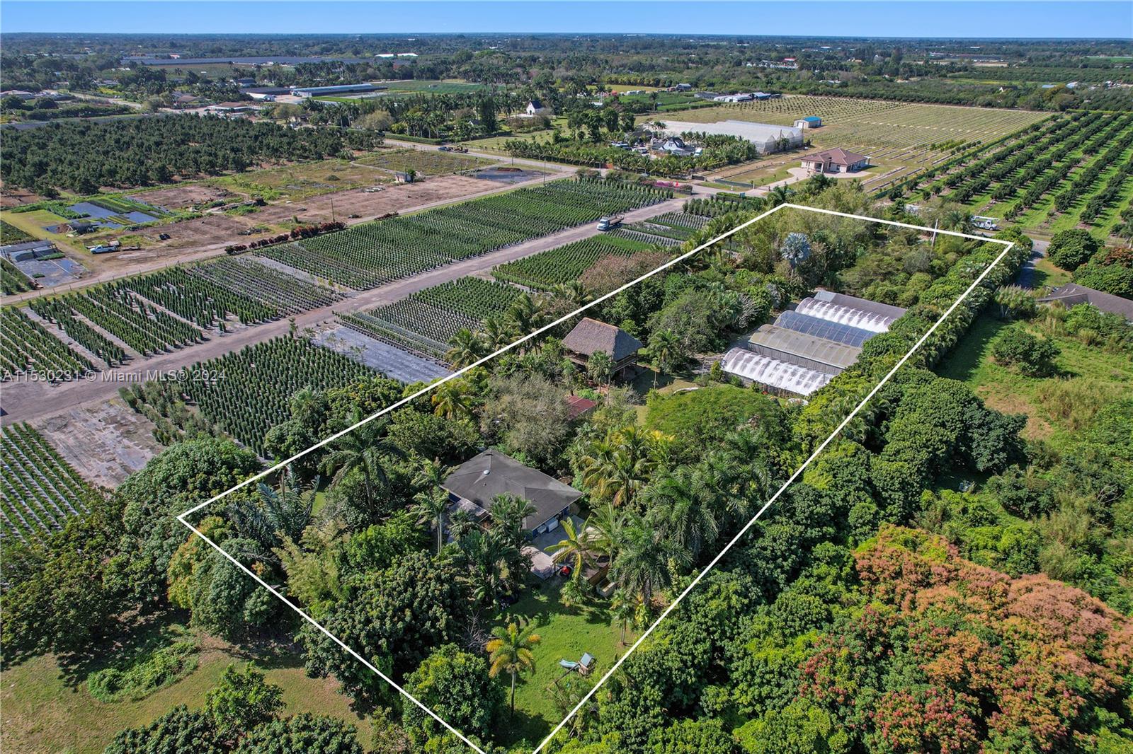 22585 SW 187th Ave, Miami, Florida 33170, 3 Bedrooms Bedrooms, ,2 BathroomsBathrooms,Residential,For Sale,22585 SW 187th Ave,A11530231