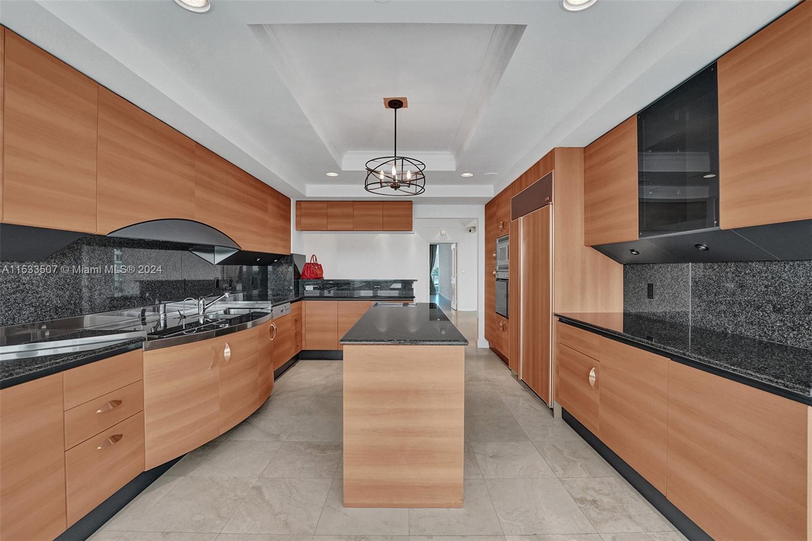 19955 NE 38th Ct 904, Aventura, Florida 33180, 3 Bedrooms Bedrooms, ,4 BathroomsBathrooms,Residentiallease,For Rent,19955 NE 38th Ct 904,A11533507