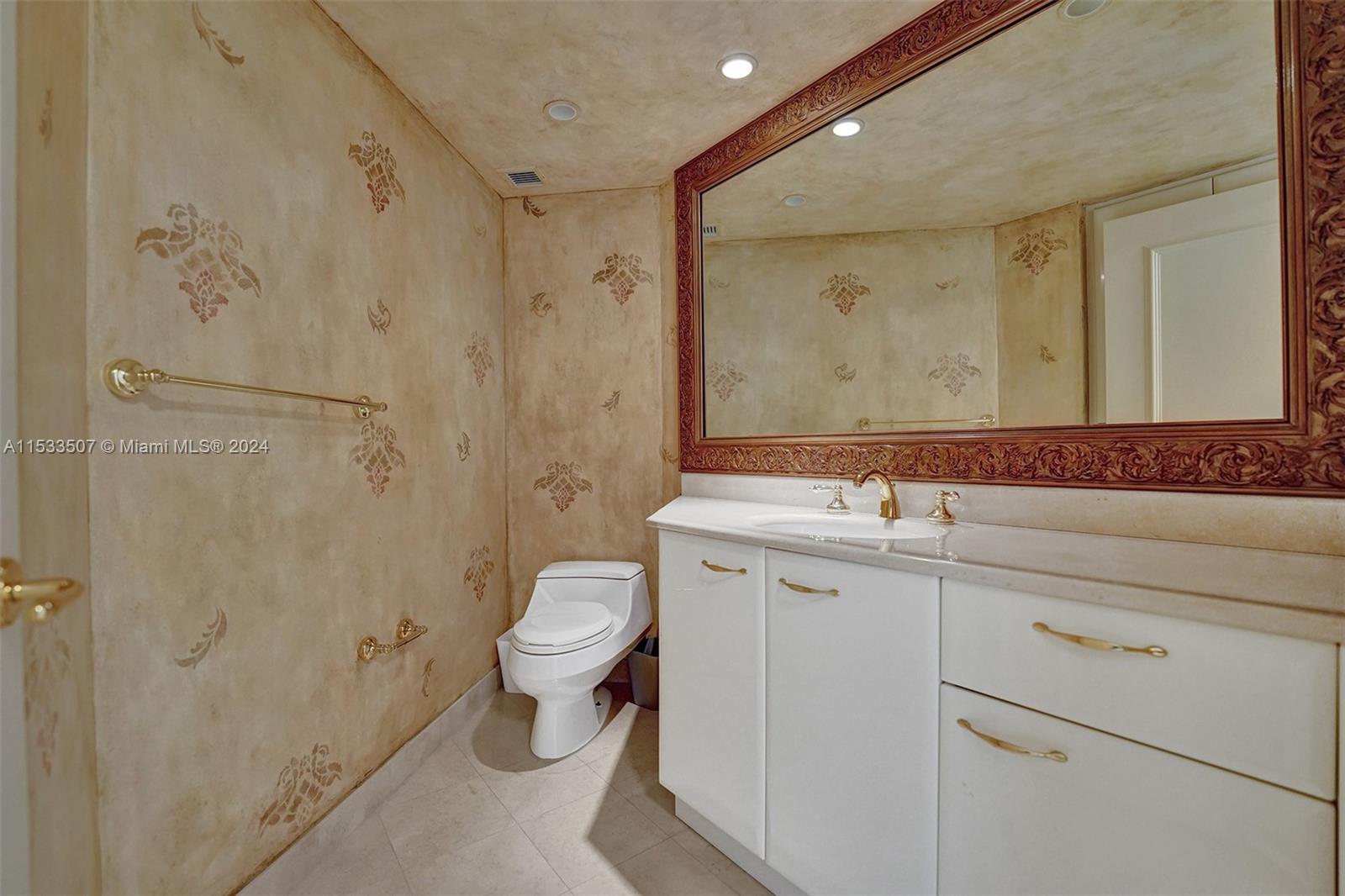 19955 NE 38th Ct 904, Aventura, Florida 33180, 3 Bedrooms Bedrooms, ,4 BathroomsBathrooms,Residentiallease,For Rent,19955 NE 38th Ct 904,A11533507