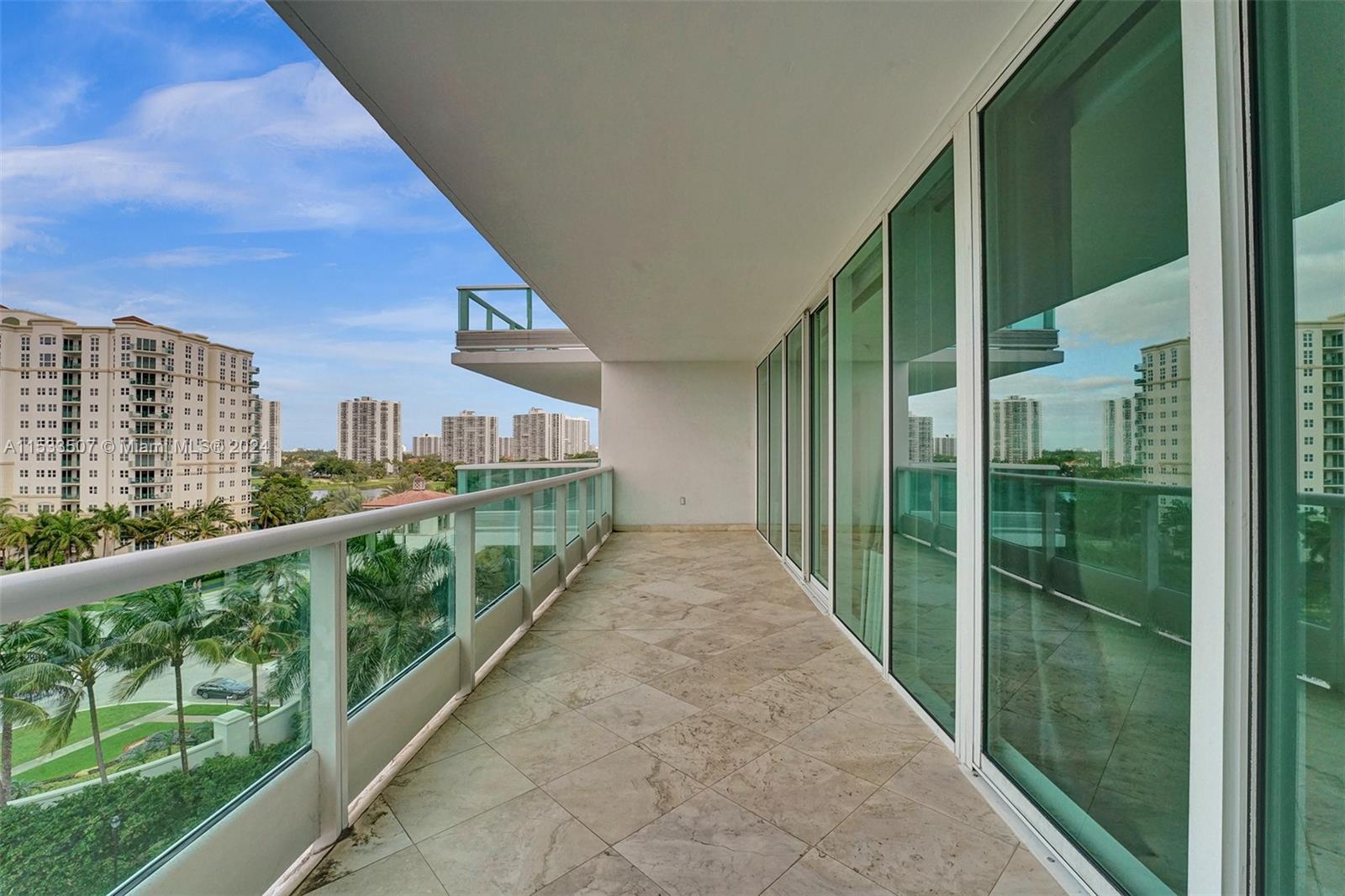 19955 NE 38th Ct 904, Aventura, Florida 33180, 3 Bedrooms Bedrooms, ,4 BathroomsBathrooms,Residentiallease,For Rent,19955 NE 38th Ct 904,A11533507