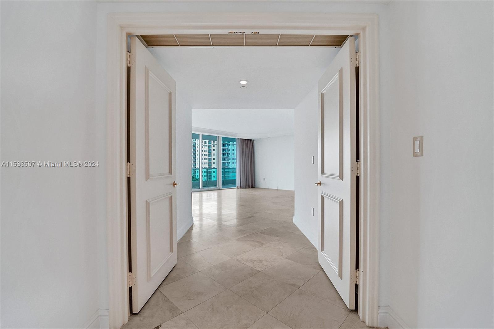 19955 NE 38th Ct 904, Aventura, Florida 33180, 3 Bedrooms Bedrooms, ,4 BathroomsBathrooms,Residentiallease,For Rent,19955 NE 38th Ct 904,A11533507