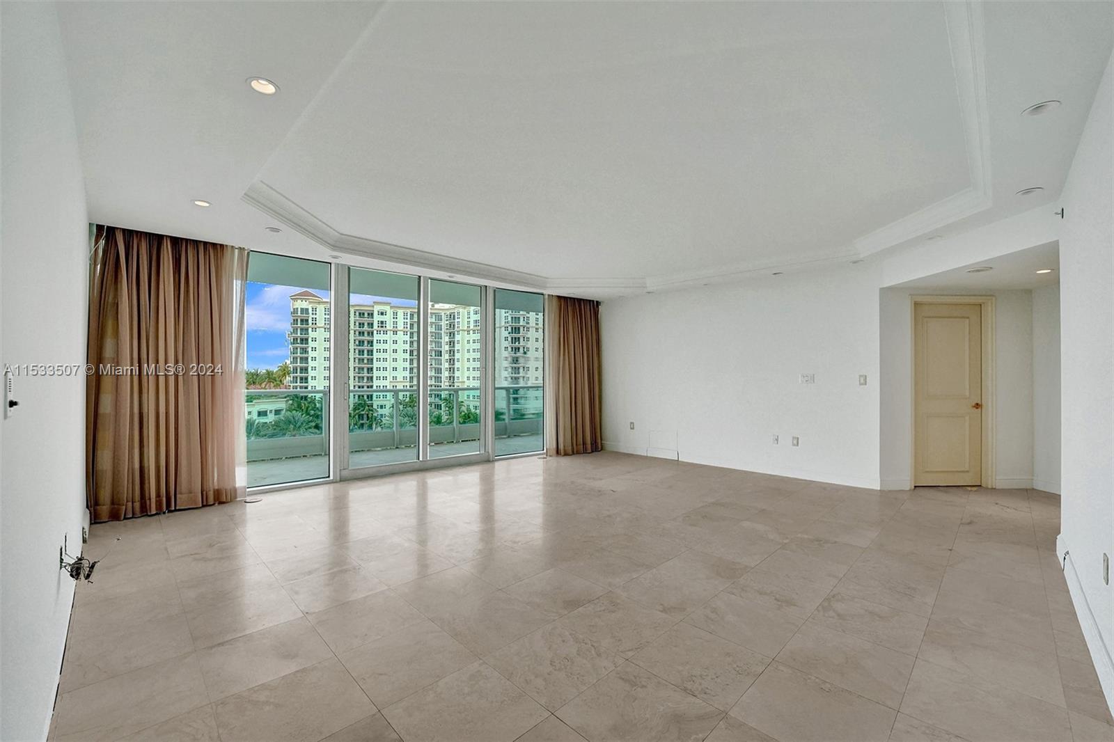 19955 NE 38th Ct 904, Aventura, Florida 33180, 3 Bedrooms Bedrooms, ,4 BathroomsBathrooms,Residentiallease,For Rent,19955 NE 38th Ct 904,A11533507