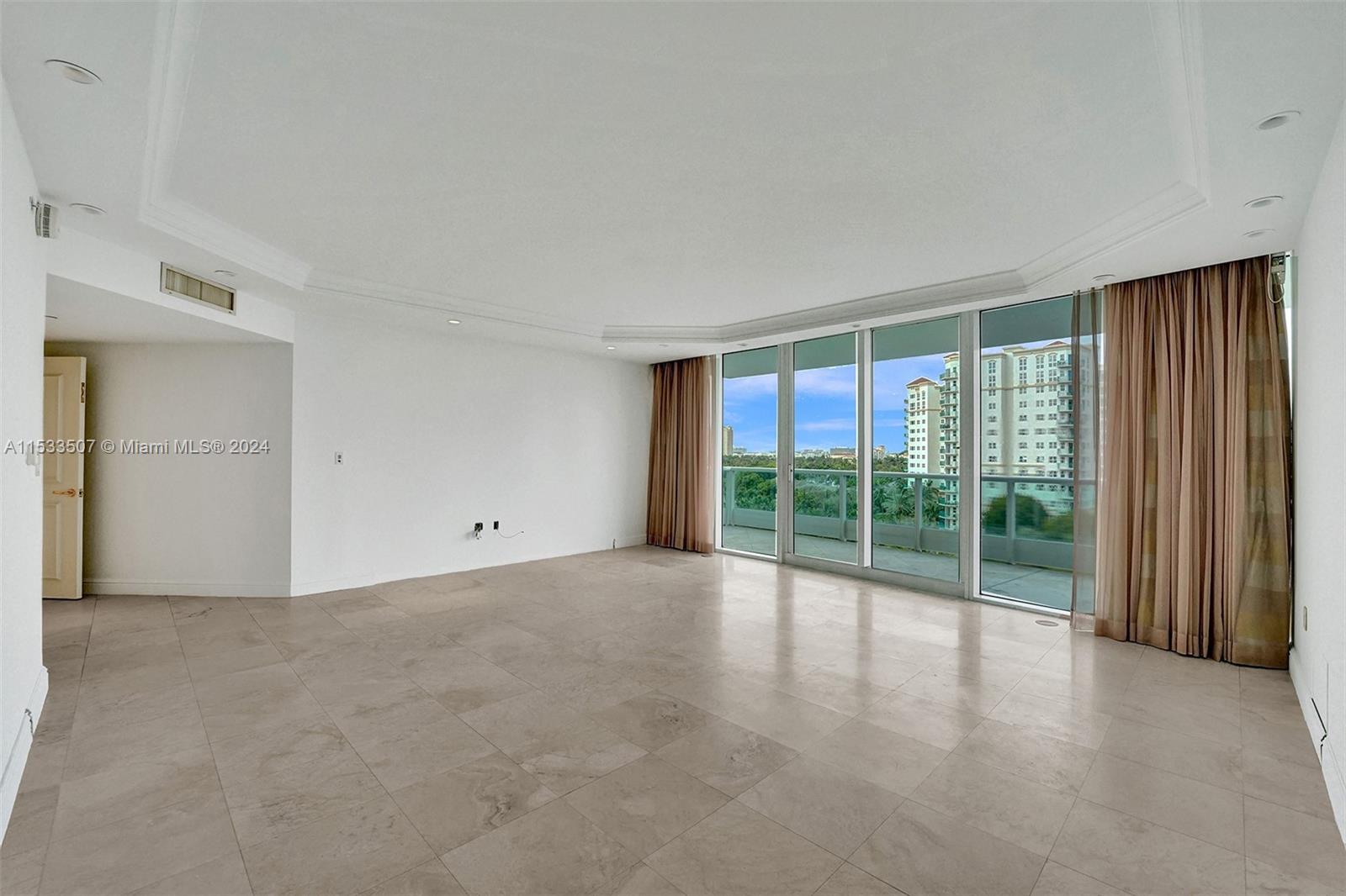 19955 NE 38th Ct 904, Aventura, Florida 33180, 3 Bedrooms Bedrooms, ,4 BathroomsBathrooms,Residentiallease,For Rent,19955 NE 38th Ct 904,A11533507