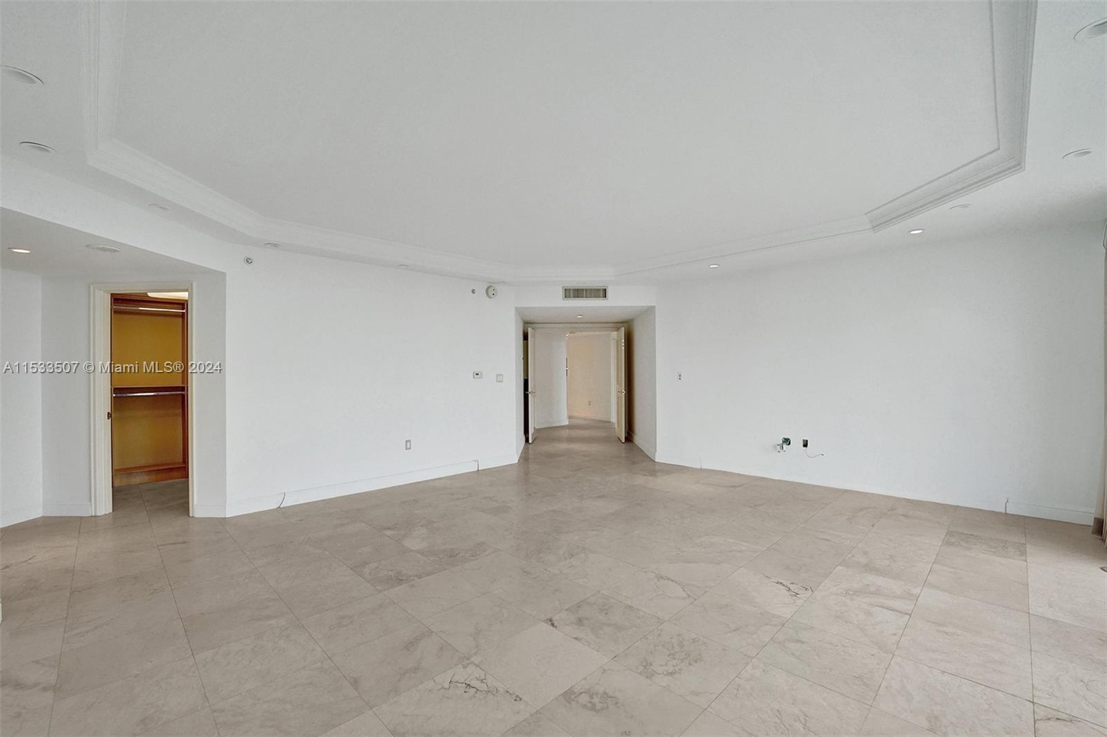 19955 NE 38th Ct 904, Aventura, Florida 33180, 3 Bedrooms Bedrooms, ,4 BathroomsBathrooms,Residentiallease,For Rent,19955 NE 38th Ct 904,A11533507