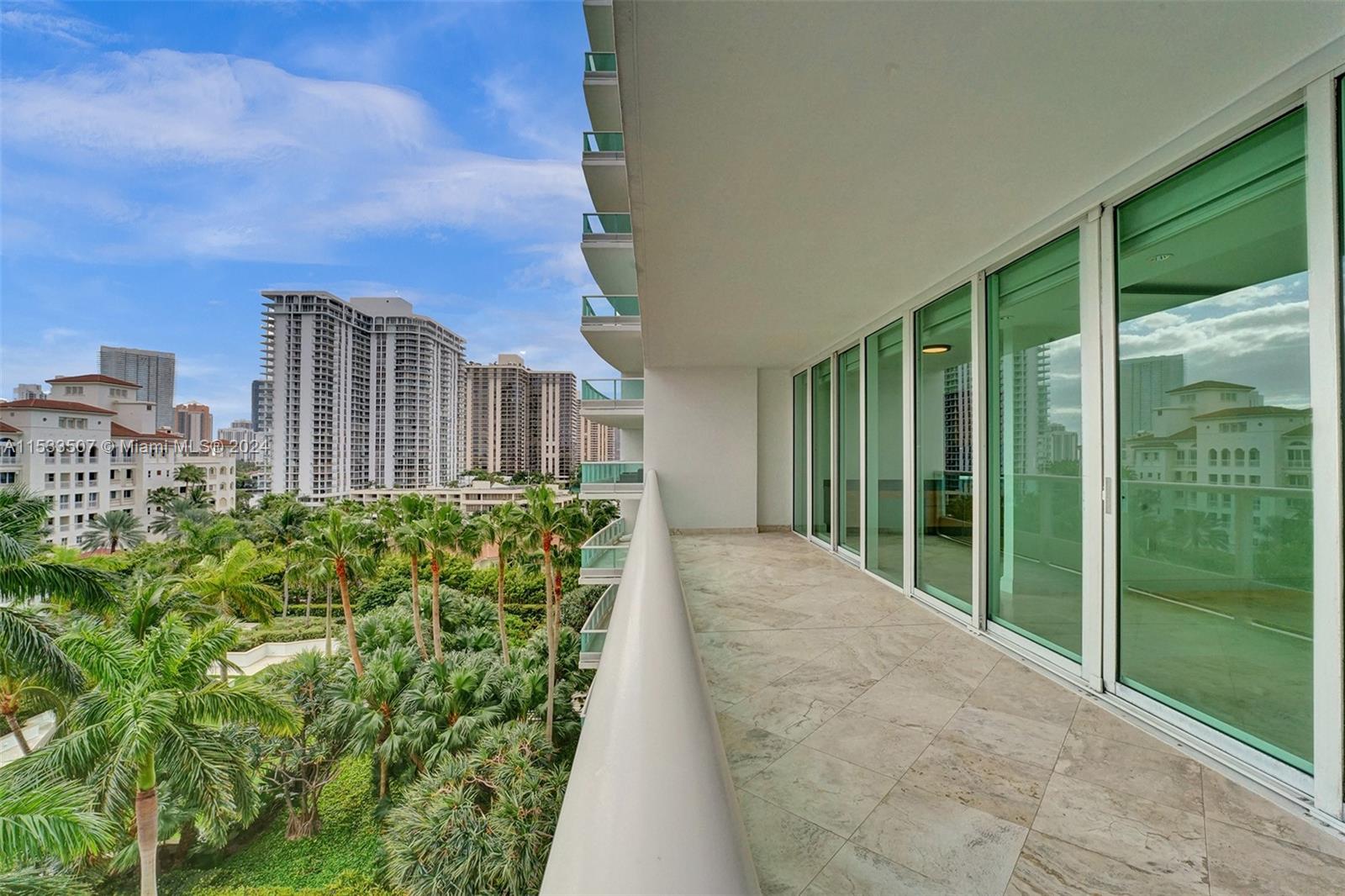 19955 NE 38th Ct 904, Aventura, Florida 33180, 3 Bedrooms Bedrooms, ,4 BathroomsBathrooms,Residentiallease,For Rent,19955 NE 38th Ct 904,A11533507