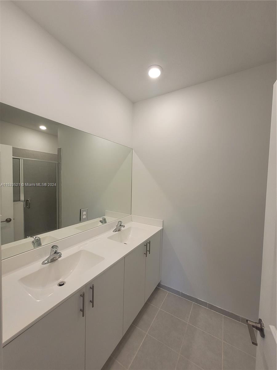 28672 SW 134th Ct, Homestead, Florida 33033, 4 Bedrooms Bedrooms, ,2 BathroomsBathrooms,Residential,For Sale,28672 SW 134th Ct,A11533521