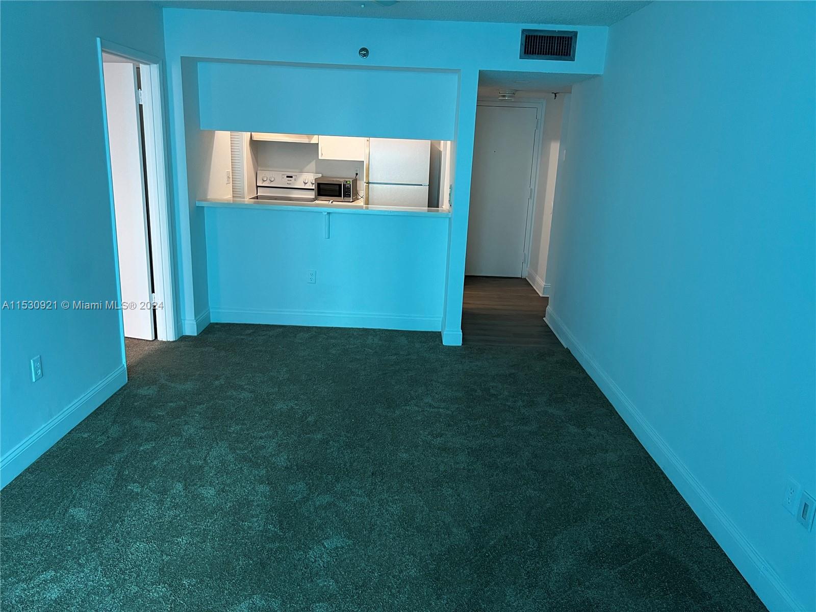 850 N MIAMI AV 1710, Miami, Florida 33136, 2 Bedrooms Bedrooms, ,2 BathroomsBathrooms,Residentiallease,For Rent,850 N MIAMI AV 1710,A11530921