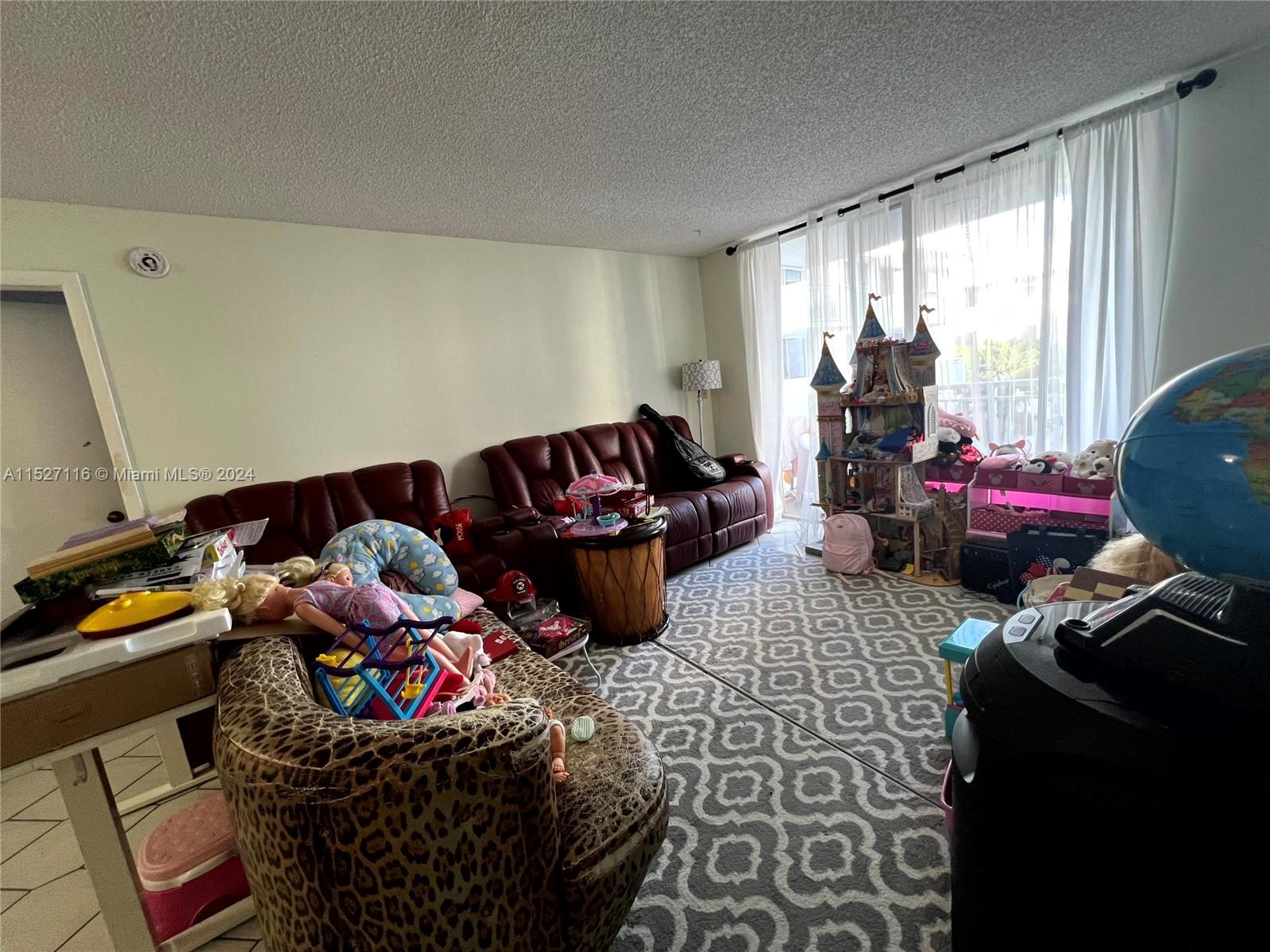 1665 Bay Rd 425, Miami Beach, Florida 33139, 2 Bedrooms Bedrooms, ,2 BathroomsBathrooms,Residential,For Sale,1665 Bay Rd 425,A11527116