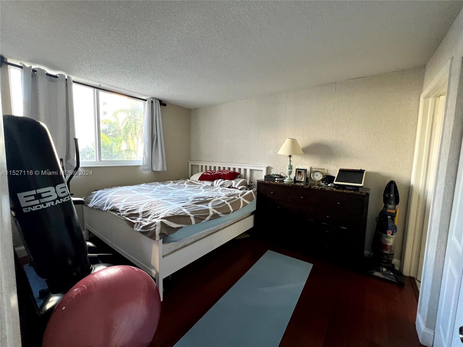 1665 Bay Rd 425, Miami Beach, Florida 33139, 2 Bedrooms Bedrooms, ,2 BathroomsBathrooms,Residential,For Sale,1665 Bay Rd 425,A11527116