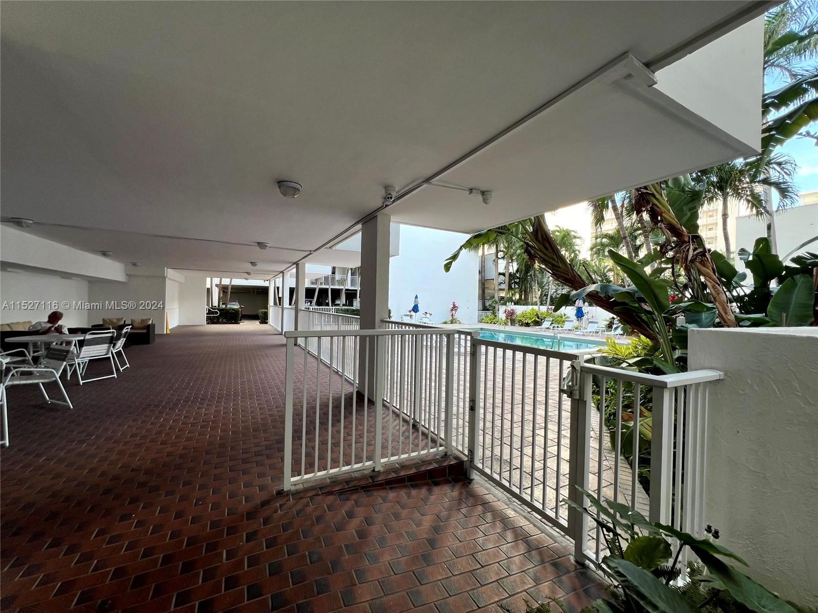 1665 Bay Rd 425, Miami Beach, Florida 33139, 2 Bedrooms Bedrooms, ,2 BathroomsBathrooms,Residential,For Sale,1665 Bay Rd 425,A11527116