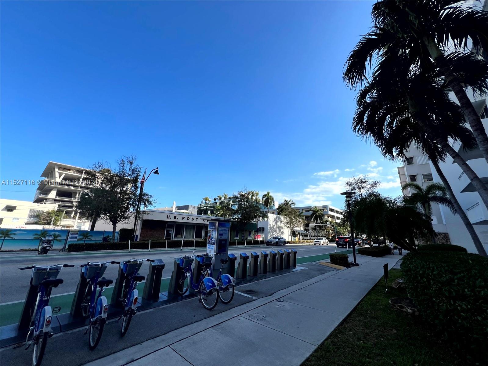 1665 Bay Rd 425, Miami Beach, Florida 33139, 2 Bedrooms Bedrooms, ,2 BathroomsBathrooms,Residential,For Sale,1665 Bay Rd 425,A11527116