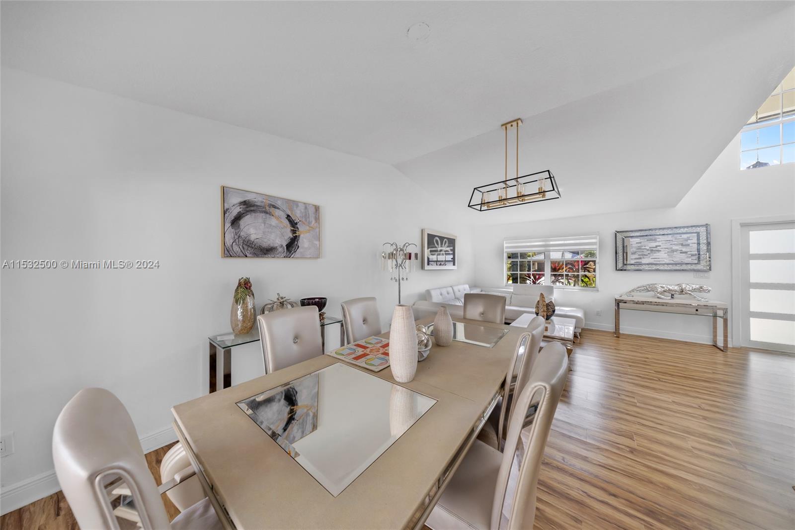 14755 SW 168th Ter, Miami, Florida 33187, 4 Bedrooms Bedrooms, ,3 BathroomsBathrooms,Residential,For Sale,14755 SW 168th Ter,A11532500