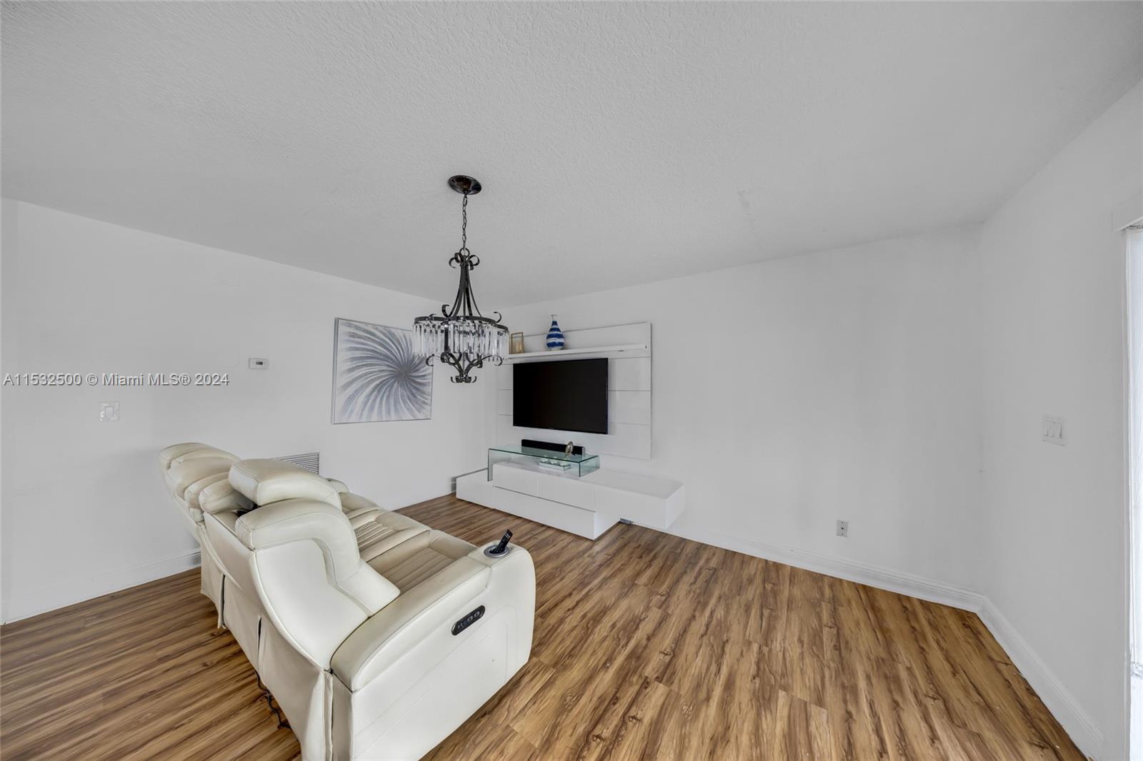 14755 SW 168th Ter, Miami, Florida 33187, 4 Bedrooms Bedrooms, ,3 BathroomsBathrooms,Residential,For Sale,14755 SW 168th Ter,A11532500