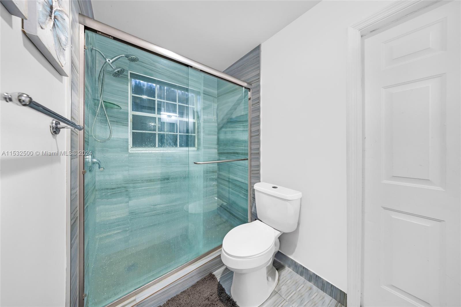 14755 SW 168th Ter, Miami, Florida 33187, 4 Bedrooms Bedrooms, ,3 BathroomsBathrooms,Residential,For Sale,14755 SW 168th Ter,A11532500