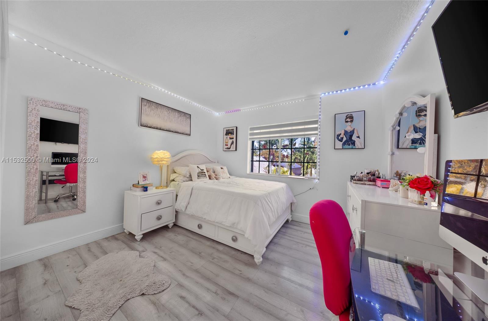 14755 SW 168th Ter, Miami, Florida 33187, 4 Bedrooms Bedrooms, ,3 BathroomsBathrooms,Residential,For Sale,14755 SW 168th Ter,A11532500