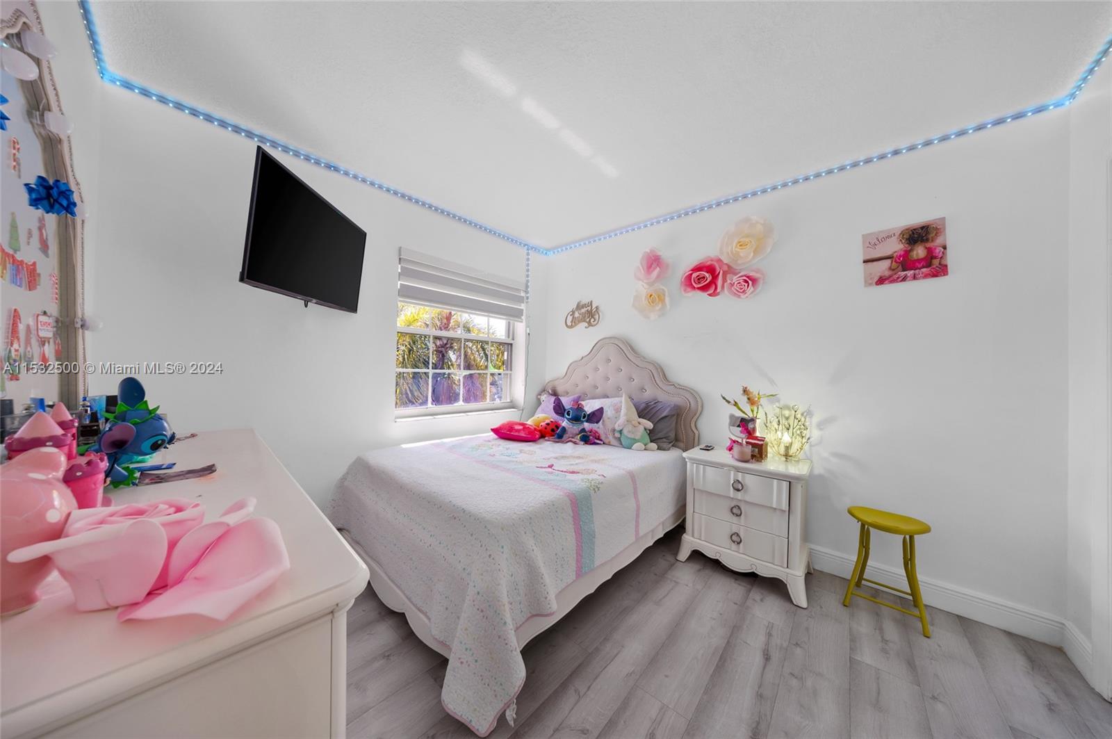 14755 SW 168th Ter, Miami, Florida 33187, 4 Bedrooms Bedrooms, ,3 BathroomsBathrooms,Residential,For Sale,14755 SW 168th Ter,A11532500