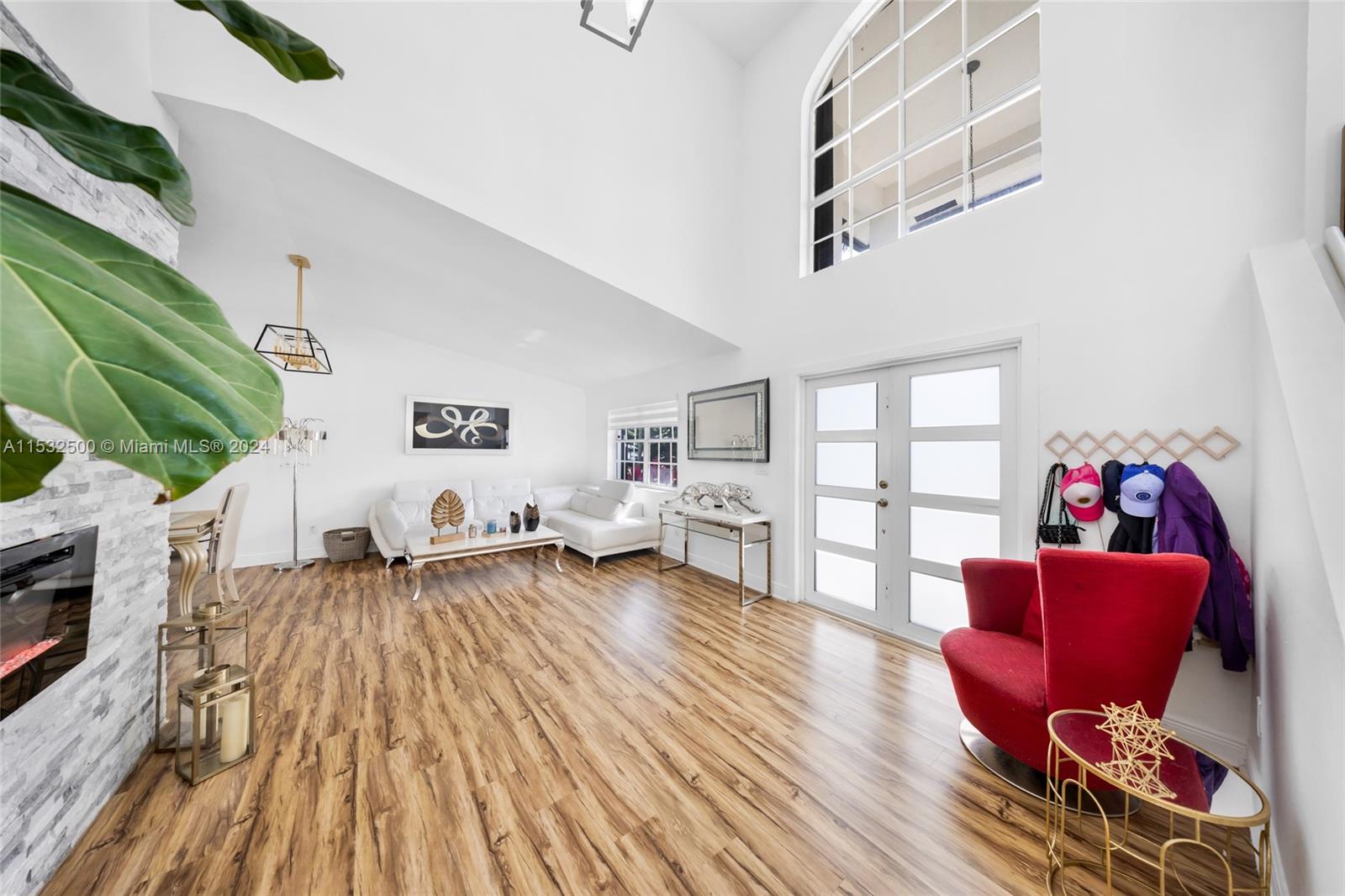 14755 SW 168th Ter, Miami, Florida 33187, 4 Bedrooms Bedrooms, ,3 BathroomsBathrooms,Residential,For Sale,14755 SW 168th Ter,A11532500