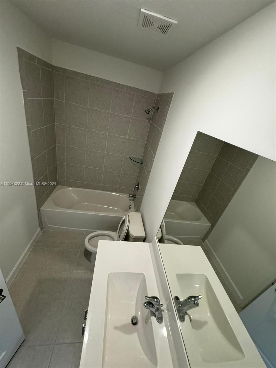 16270 SW 292nd St, Homestead, Florida 33033, 3 Bedrooms Bedrooms, ,3 BathroomsBathrooms,Residentiallease,For Rent,16270 SW 292nd St,A11524822