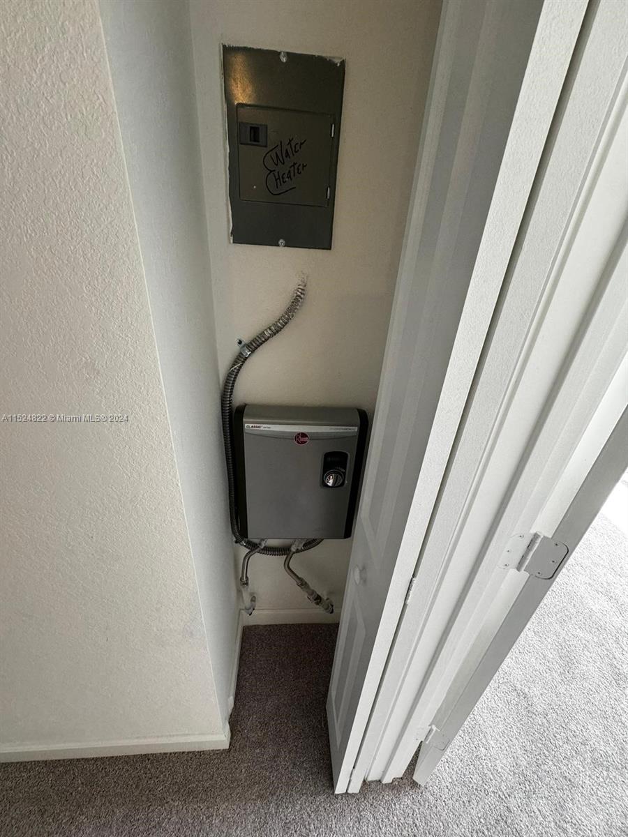 16270 SW 292nd St, Homestead, Florida 33033, 3 Bedrooms Bedrooms, ,3 BathroomsBathrooms,Residentiallease,For Rent,16270 SW 292nd St,A11524822