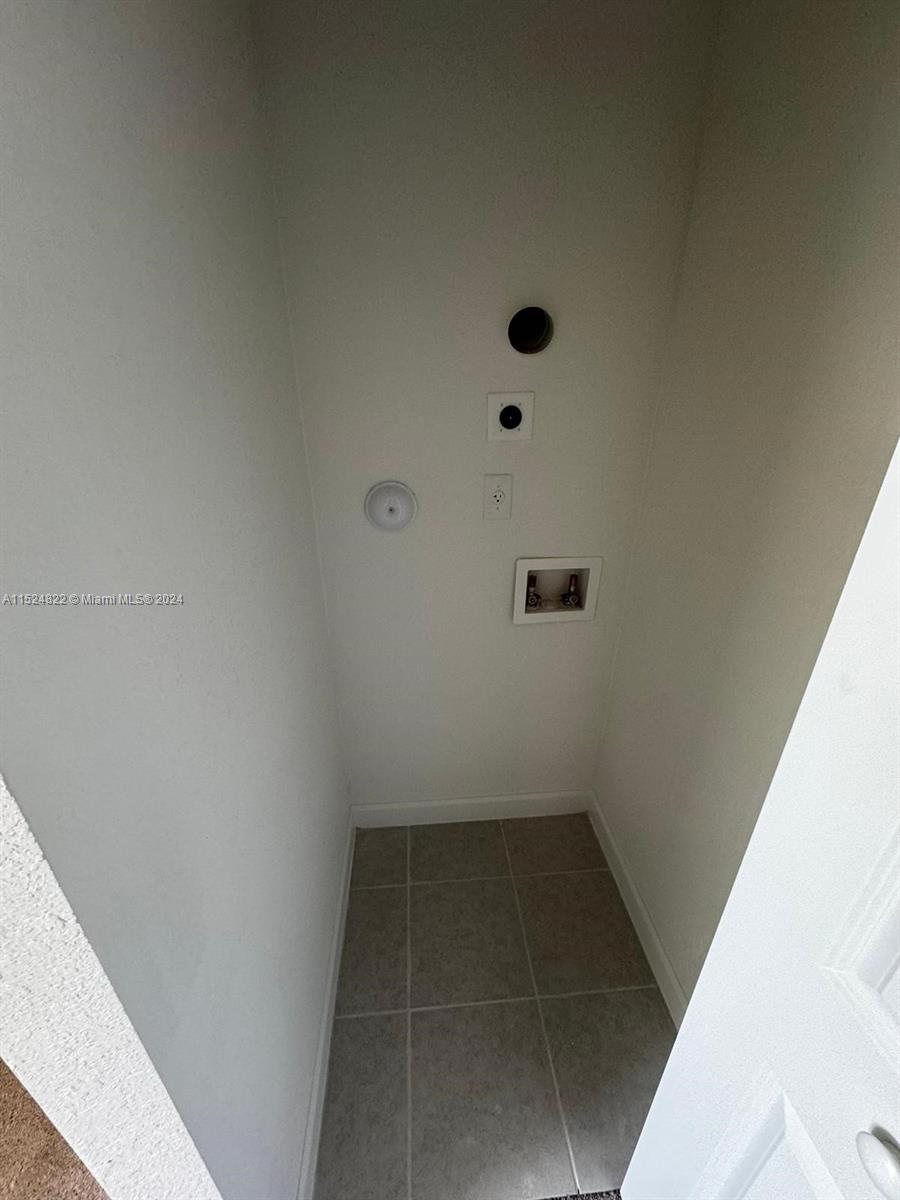 16270 SW 292nd St, Homestead, Florida 33033, 3 Bedrooms Bedrooms, ,3 BathroomsBathrooms,Residentiallease,For Rent,16270 SW 292nd St,A11524822