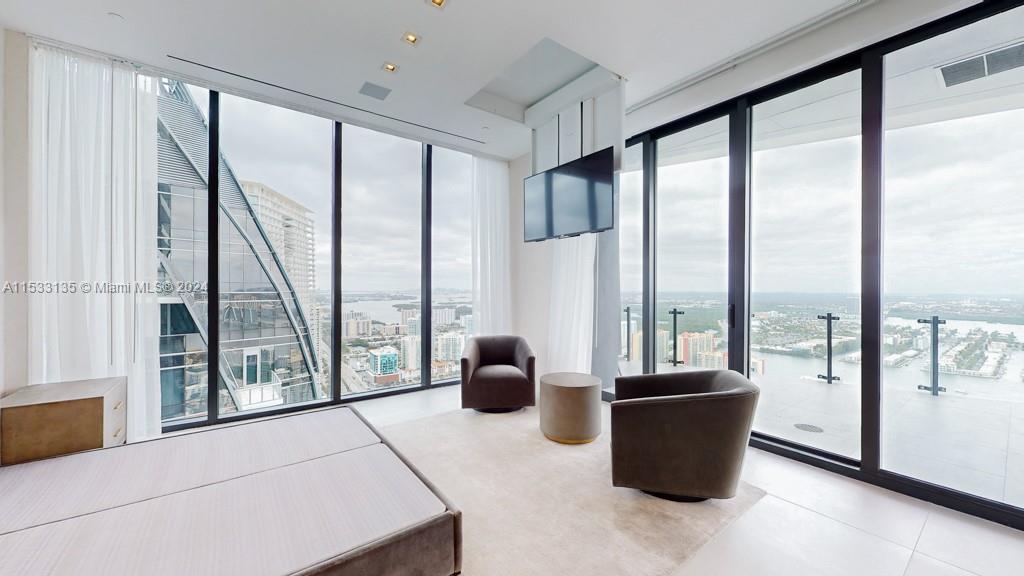 17141 Collins Ave, Sunny Isles Beach, FL, 33160 United States, 2 Bedrooms Bedrooms, ,2 BathroomsBathrooms,Residential,For Sale,Collins Ave,A11533135