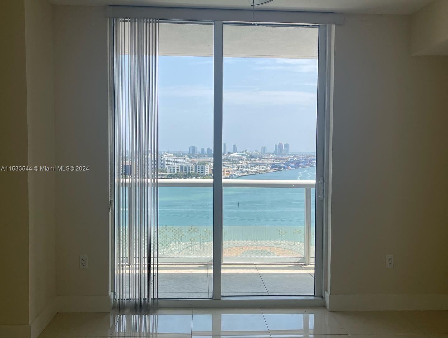 50 Biscayne Blvd 2010, Miami, Florida 33132, 3 Bedrooms Bedrooms, ,2 BathroomsBathrooms,Residentiallease,For Rent,50 Biscayne Blvd 2010,A11533544