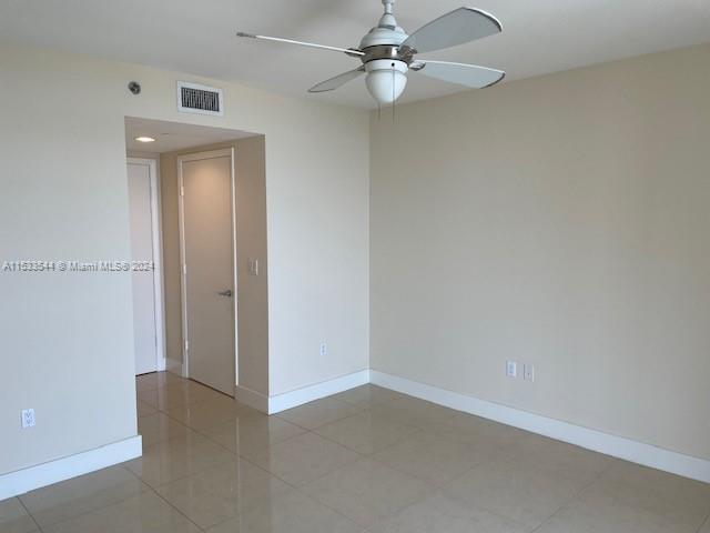 50 Biscayne Blvd 2010, Miami, Florida 33132, 3 Bedrooms Bedrooms, ,2 BathroomsBathrooms,Residentiallease,For Rent,50 Biscayne Blvd 2010,A11533544