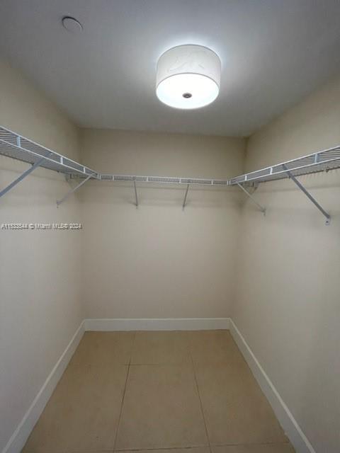 50 Biscayne Blvd 2010, Miami, Florida 33132, 3 Bedrooms Bedrooms, ,2 BathroomsBathrooms,Residentiallease,For Rent,50 Biscayne Blvd 2010,A11533544