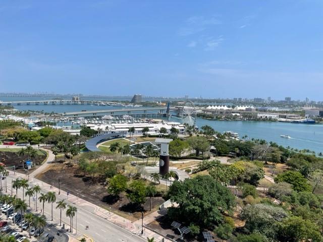 50 Biscayne Blvd 2010, Miami, Florida 33132, 3 Bedrooms Bedrooms, ,2 BathroomsBathrooms,Residentiallease,For Rent,50 Biscayne Blvd 2010,A11533544
