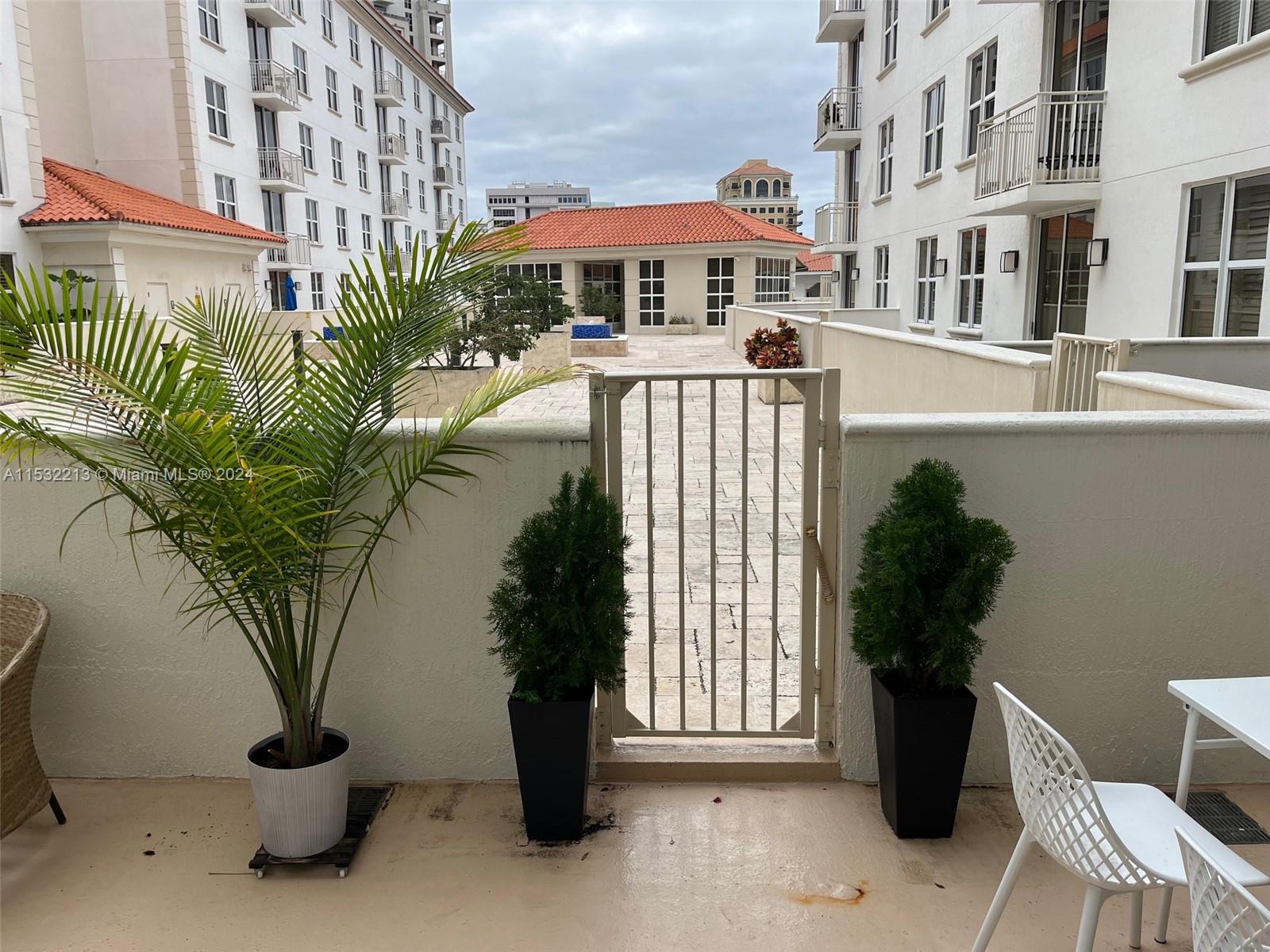 2030 S Douglas Rd 417, Coral Gables, Florida 33134, 2 Bedrooms Bedrooms, ,2 BathroomsBathrooms,Residentiallease,For Rent,2030 S Douglas Rd 417,A11532213