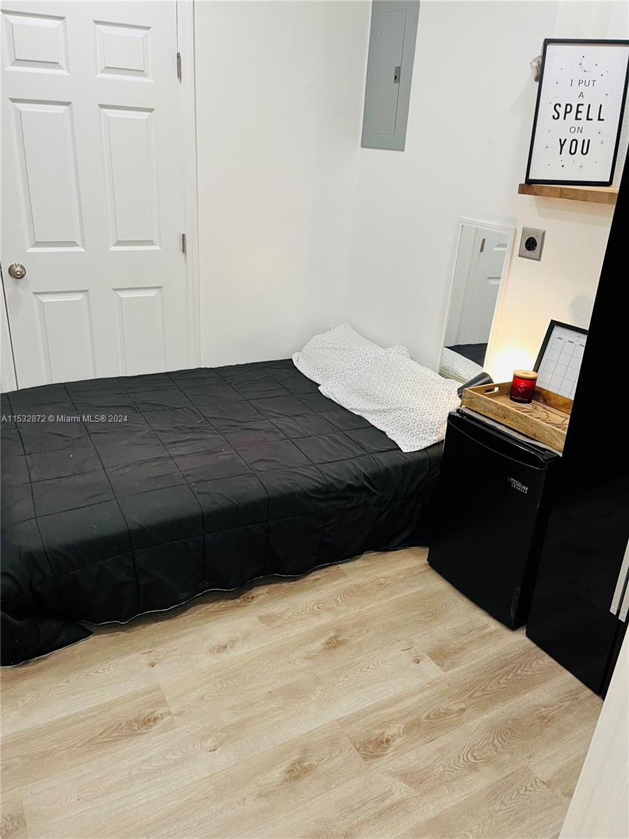 2518 Roosevelt St, Hollywood, Florida 33020, 2 Bedrooms Bedrooms, ,1 BathroomBathrooms,Residential,For Sale,2518 Roosevelt St,A11532872