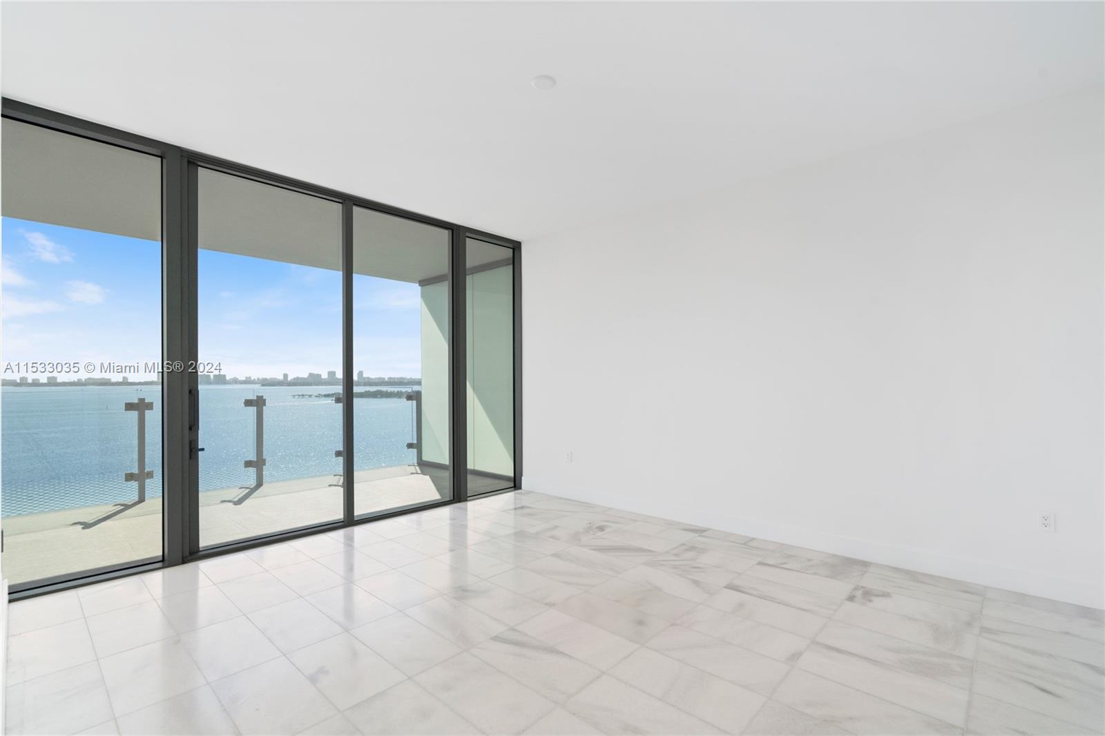 700 NE 26th Ter 901, Miami, Florida 33137, 3 Bedrooms Bedrooms, ,4 BathroomsBathrooms,Residentiallease,For Rent,700 NE 26th Ter 901,A11533035