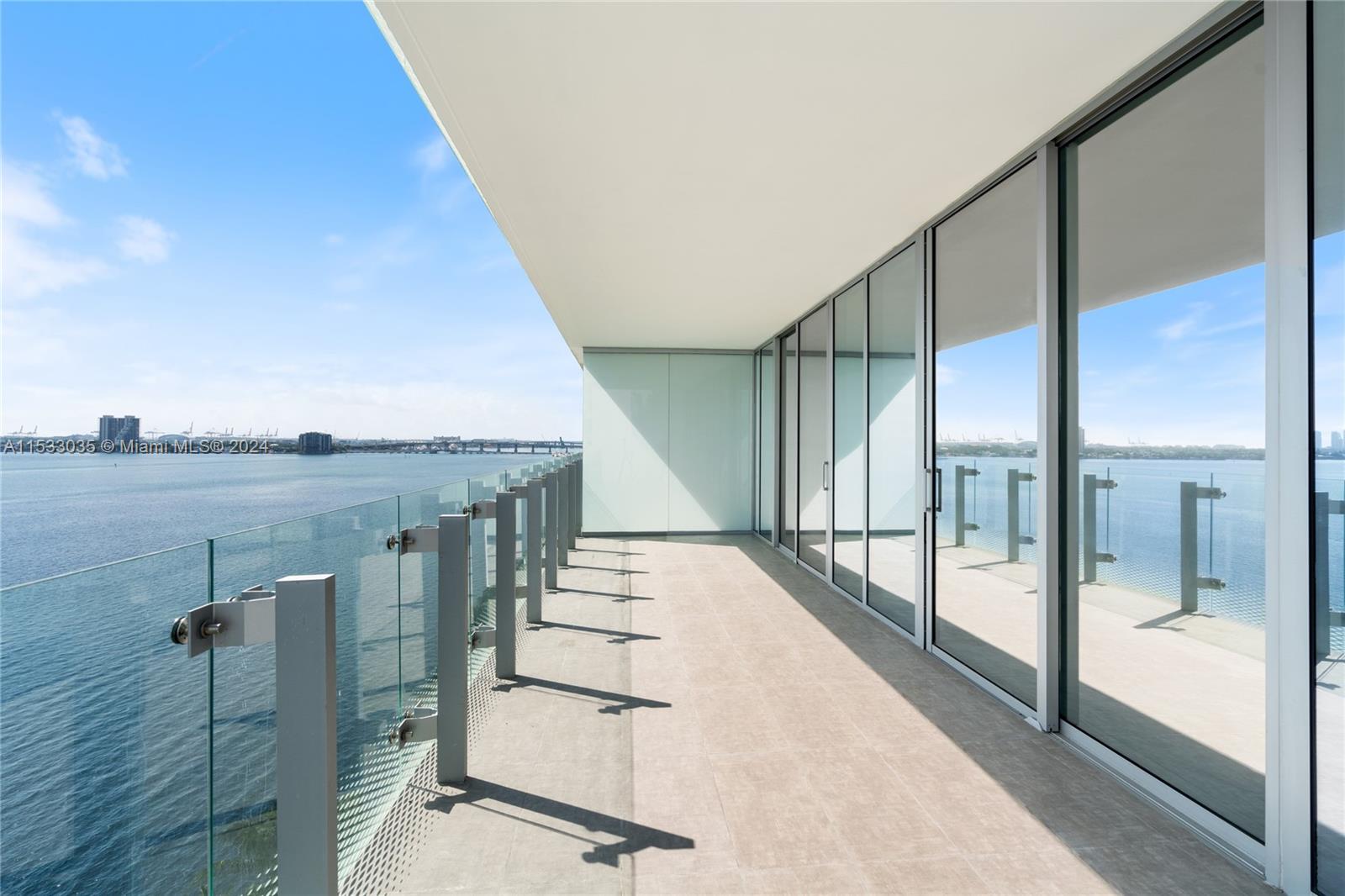 700 NE 26th Ter 901, Miami, Florida 33137, 3 Bedrooms Bedrooms, ,4 BathroomsBathrooms,Residentiallease,For Rent,700 NE 26th Ter 901,A11533035