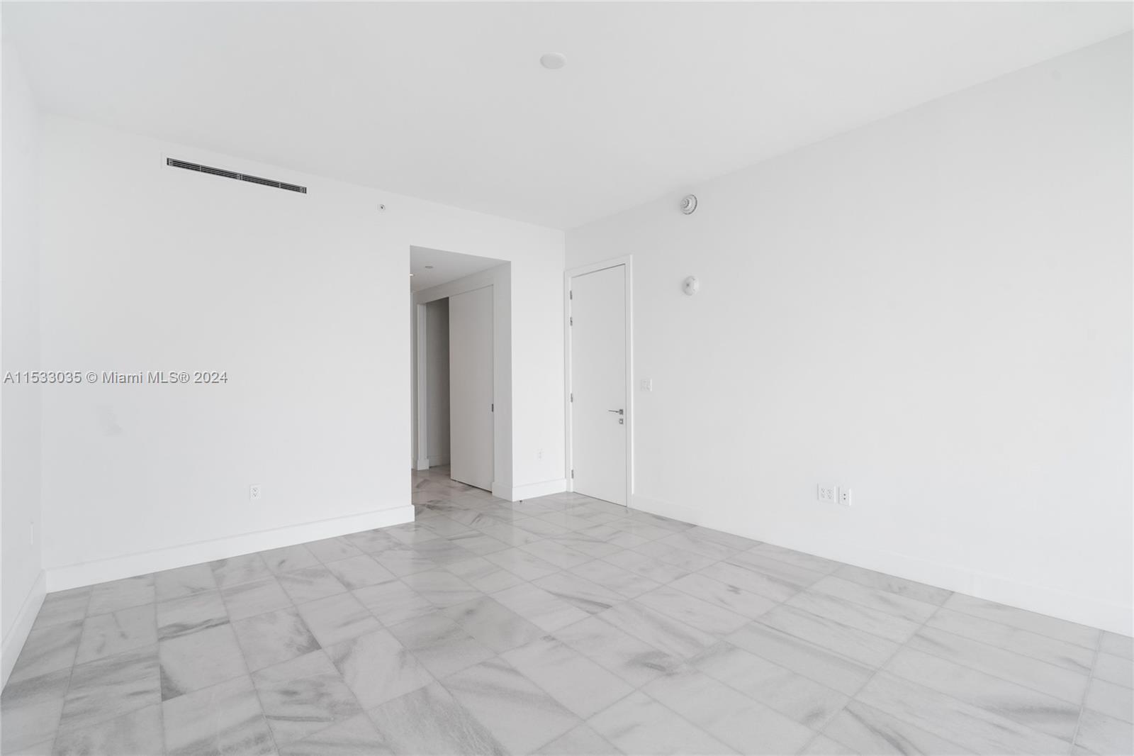 700 NE 26th Ter 901, Miami, Florida 33137, 3 Bedrooms Bedrooms, ,4 BathroomsBathrooms,Residentiallease,For Rent,700 NE 26th Ter 901,A11533035