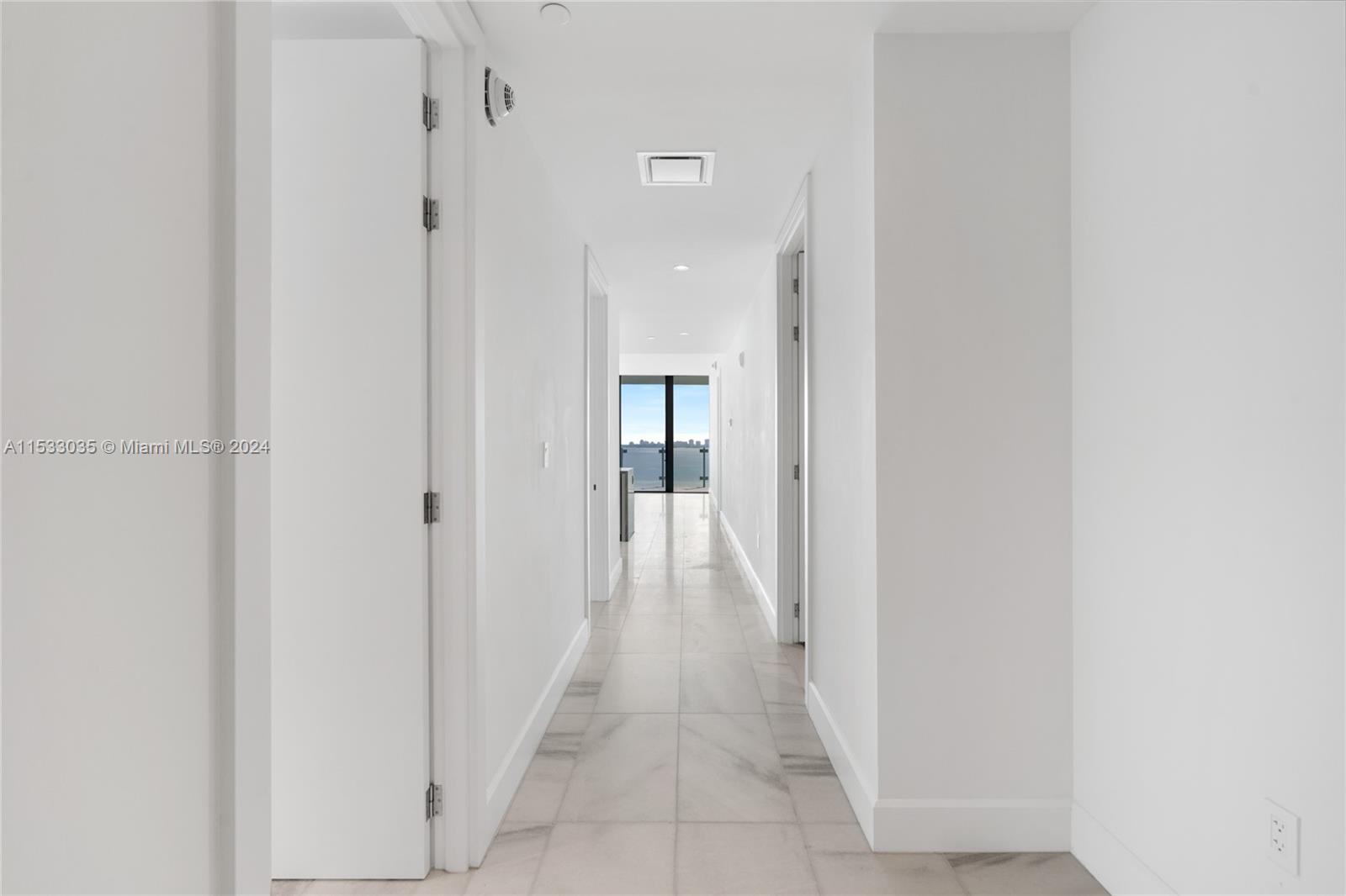 700 NE 26th Ter 901, Miami, Florida 33137, 3 Bedrooms Bedrooms, ,4 BathroomsBathrooms,Residentiallease,For Rent,700 NE 26th Ter 901,A11533035