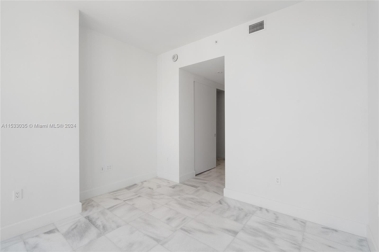 700 NE 26th Ter 901, Miami, Florida 33137, 3 Bedrooms Bedrooms, ,4 BathroomsBathrooms,Residentiallease,For Rent,700 NE 26th Ter 901,A11533035