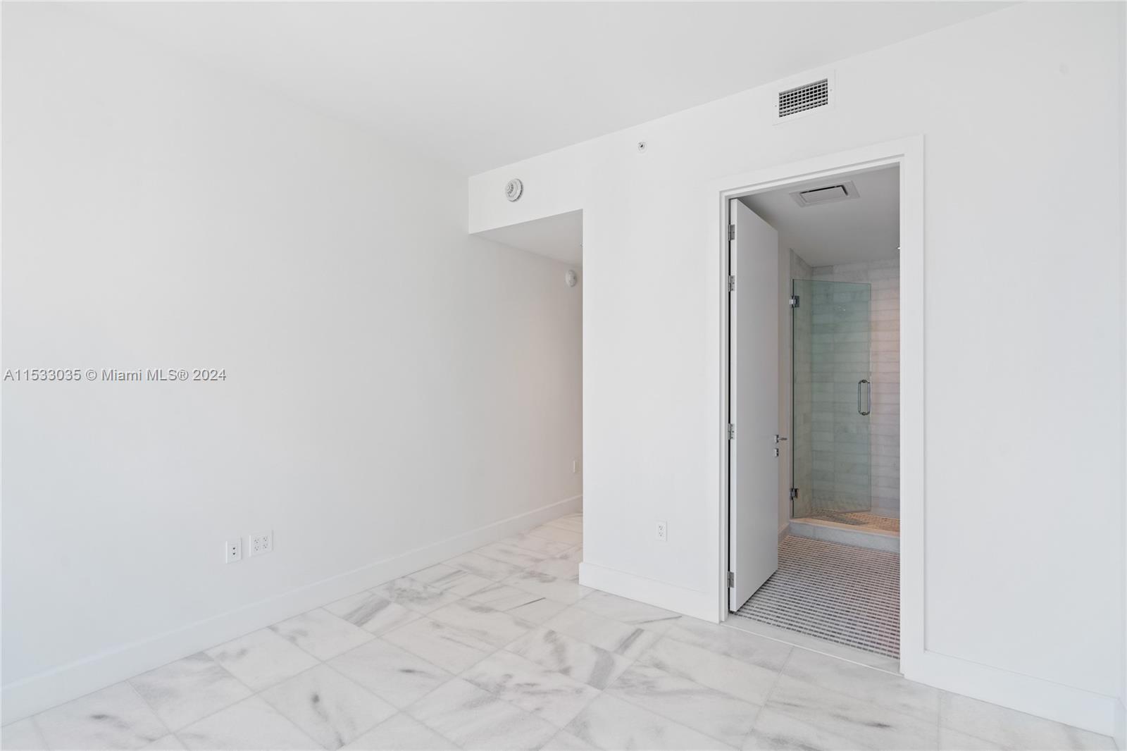 700 NE 26th Ter 901, Miami, Florida 33137, 3 Bedrooms Bedrooms, ,4 BathroomsBathrooms,Residentiallease,For Rent,700 NE 26th Ter 901,A11533035