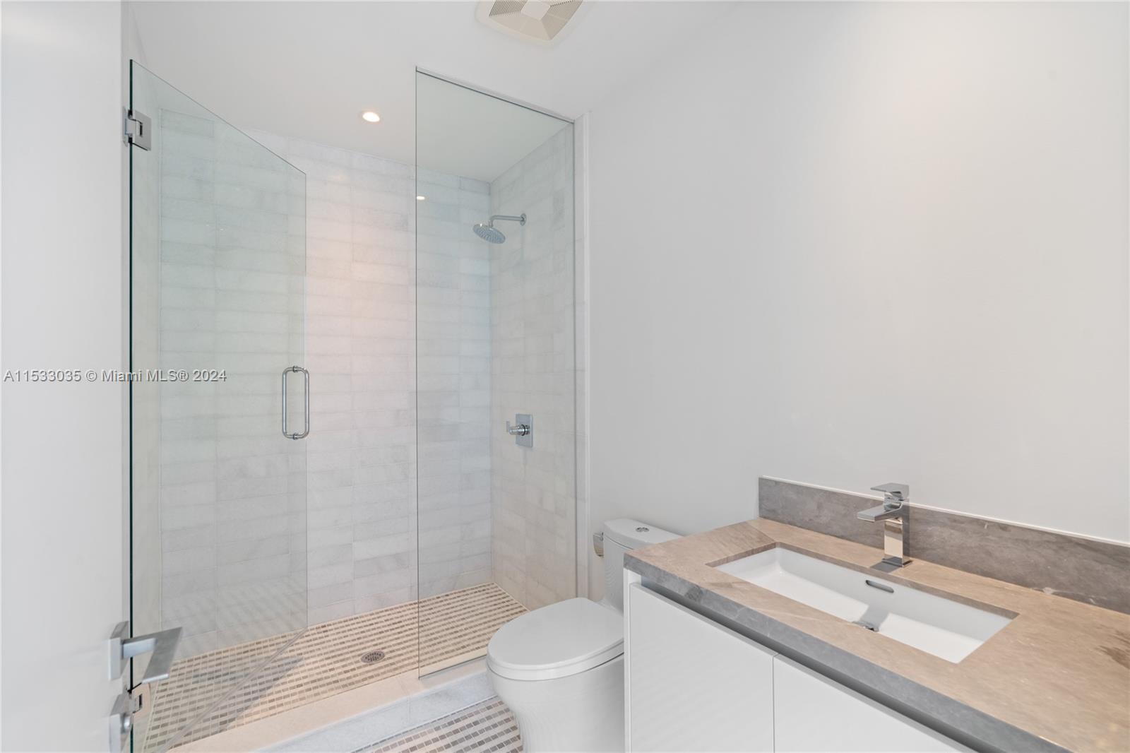 700 NE 26th Ter 901, Miami, Florida 33137, 3 Bedrooms Bedrooms, ,4 BathroomsBathrooms,Residentiallease,For Rent,700 NE 26th Ter 901,A11533035