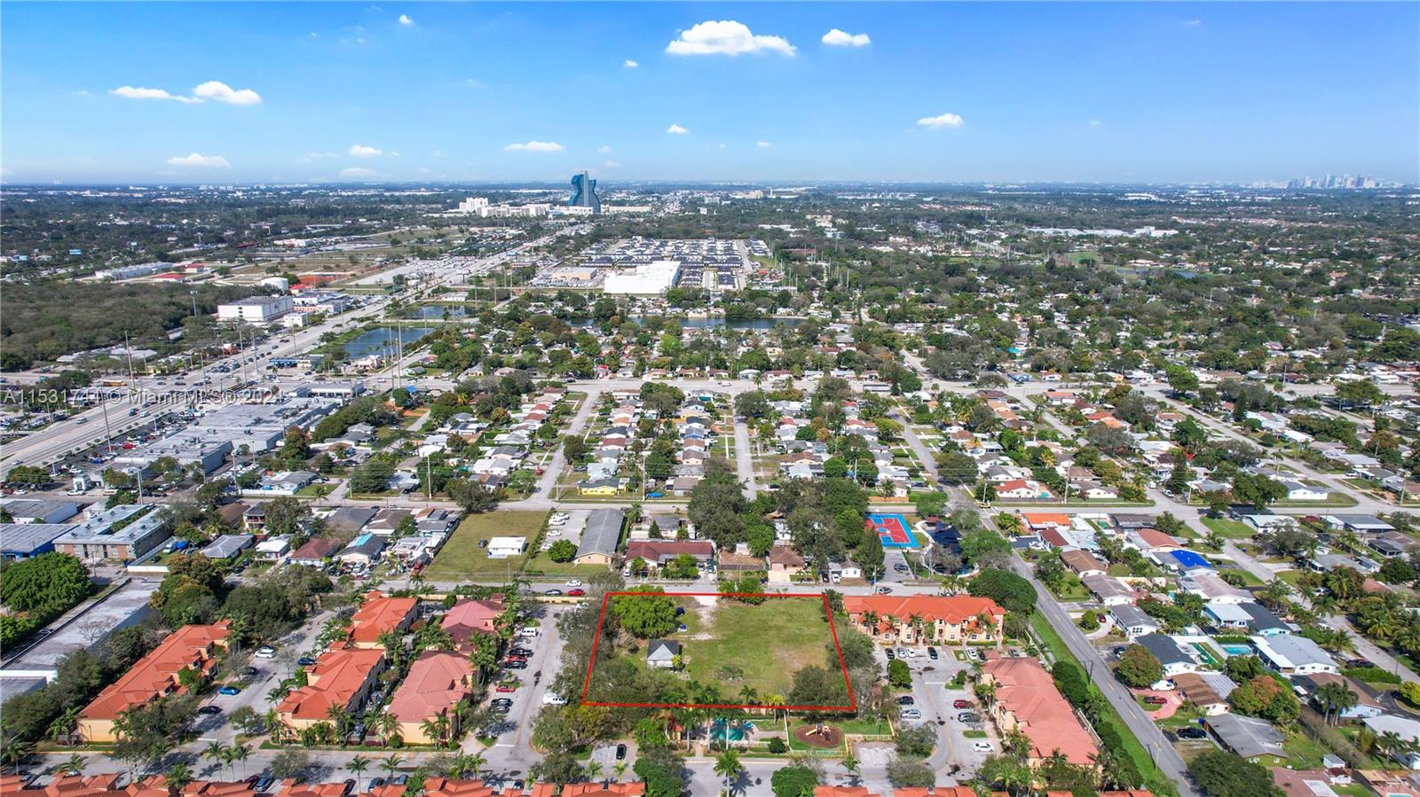 5830 Liberty St, Hollywood, Florida 33021, 2 Bedrooms Bedrooms, ,1 BathroomBathrooms,Residential,For Sale,5830 Liberty St,A11531744