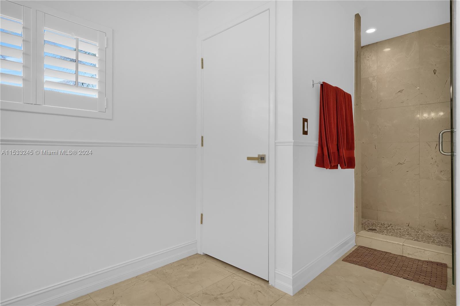THIRD SUITE SHOWER