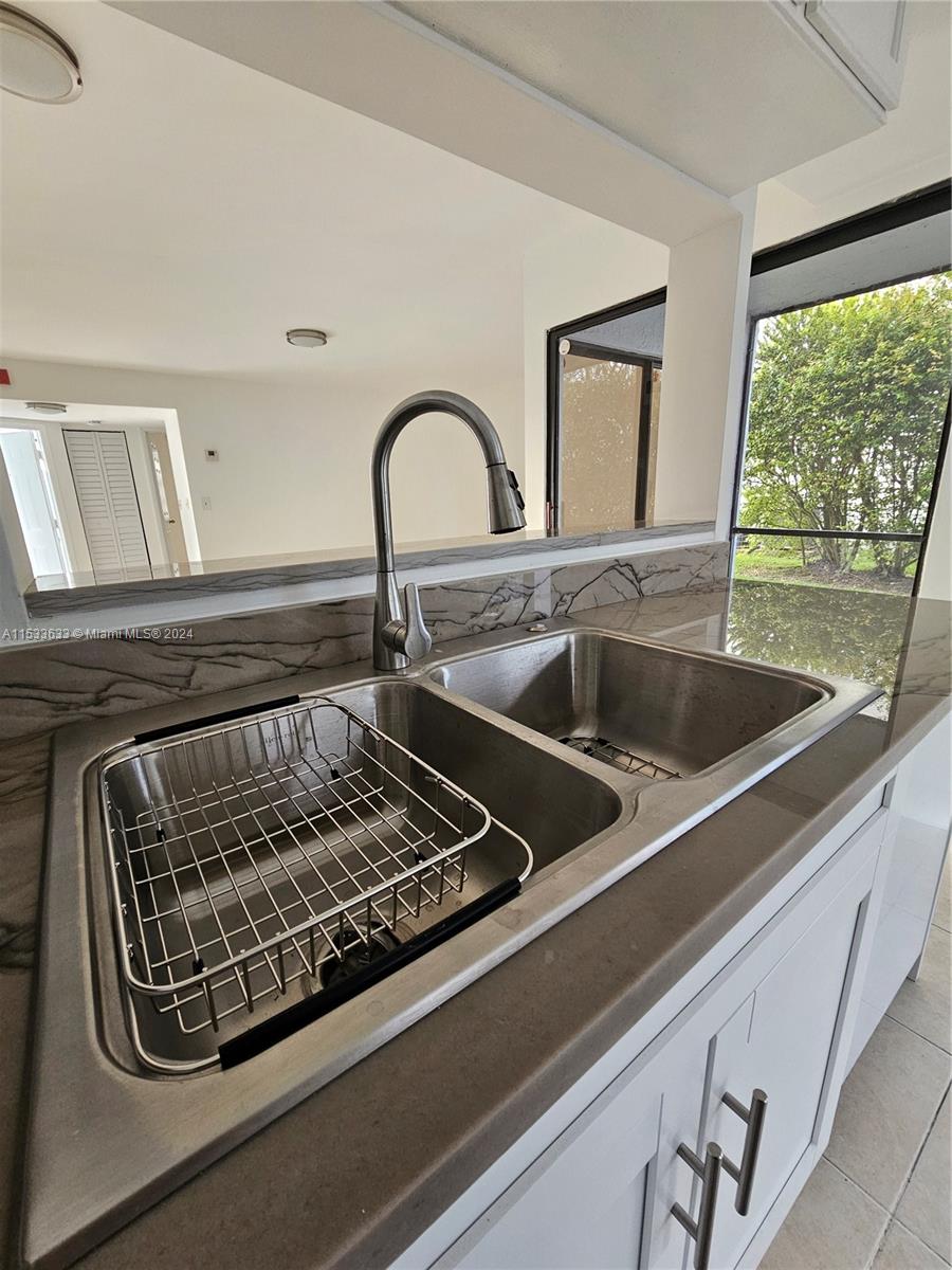 1403 S Liberty Ave 1403K, Homestead, Florida 33034, 3 Bedrooms Bedrooms, ,2 BathroomsBathrooms,Residentiallease,For Rent,1403 S Liberty Ave 1403K,A11533633