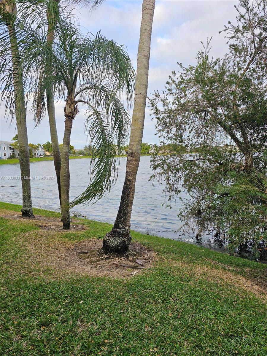 1403 S Liberty Ave 1403K, Homestead, Florida 33034, 3 Bedrooms Bedrooms, ,2 BathroomsBathrooms,Residentiallease,For Rent,1403 S Liberty Ave 1403K,A11533633